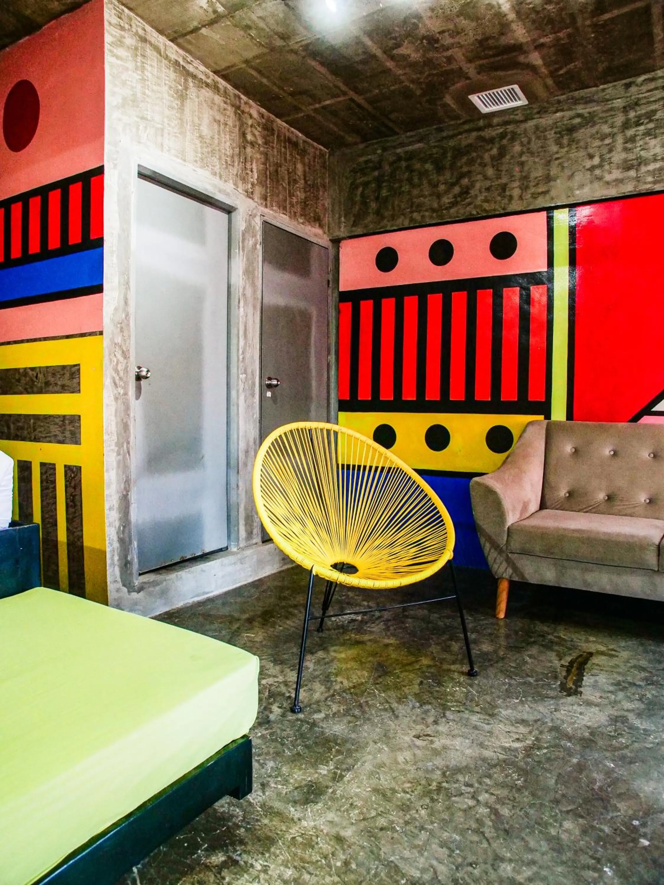 D522 Hostel at Kiener Hills - Near Cebu Airport