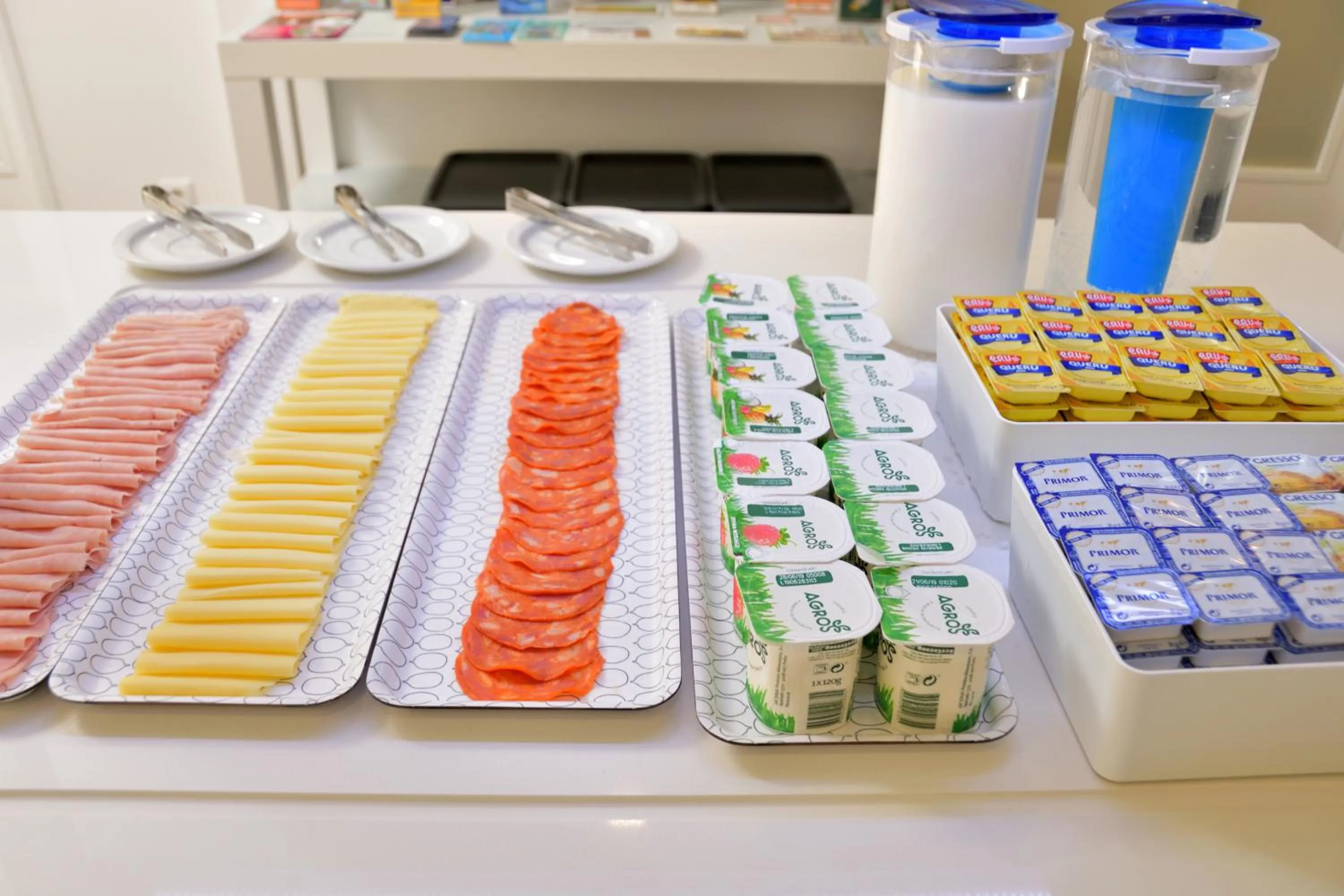 Continental breakfast in Hotel Sol Algarve by Kavia