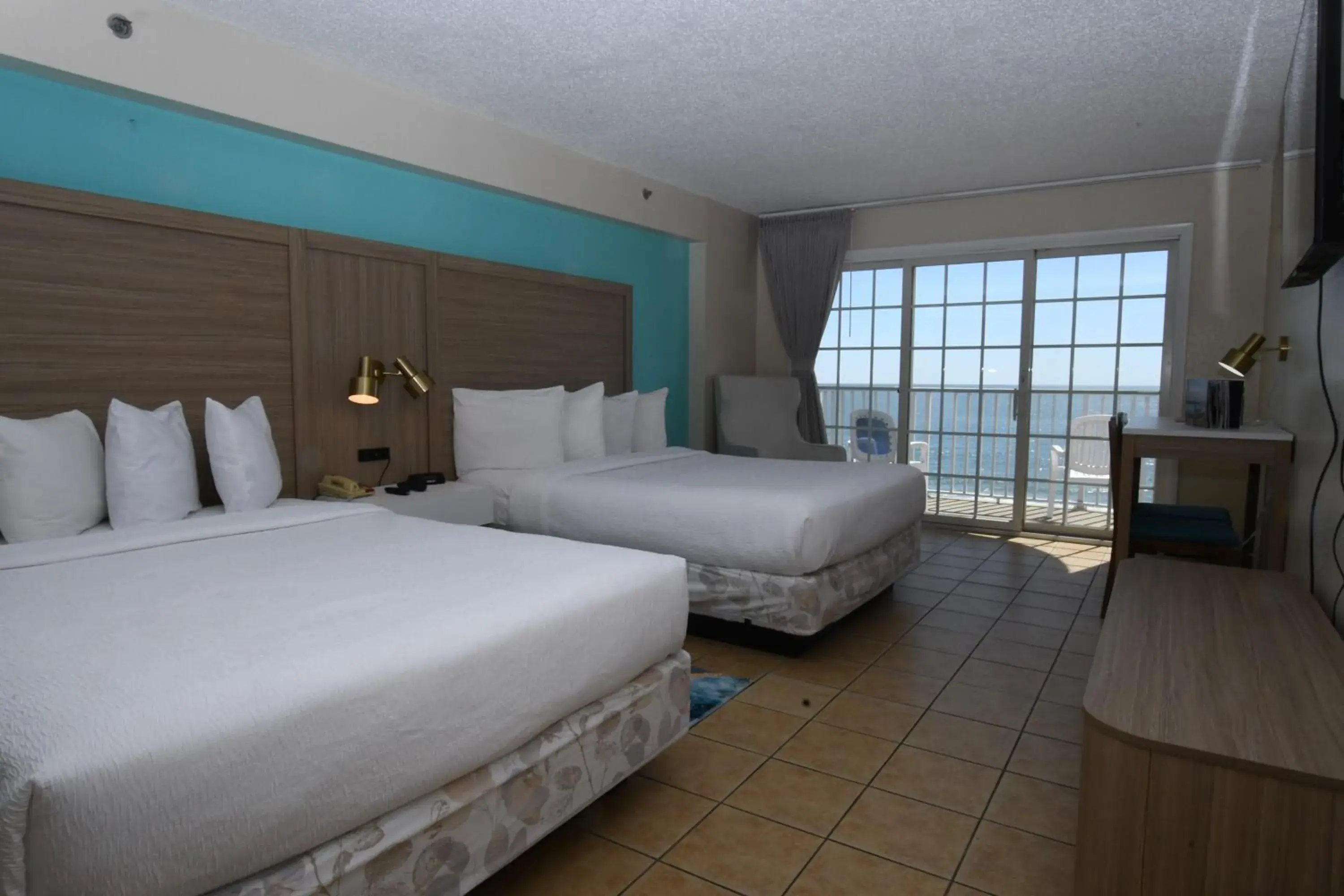 Paradise City View in Paradise Plaza Inn Paradise City View in Paradise Plaza Inn