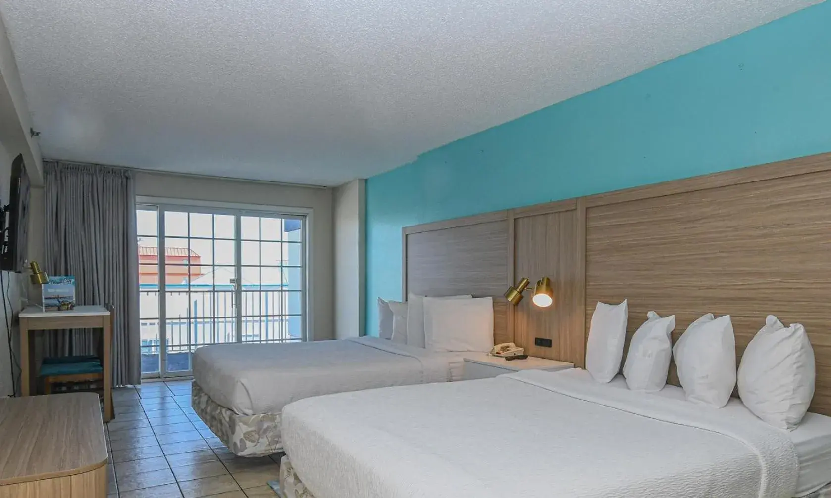 Paradise Bay View in Paradise Plaza Inn Paradise Bay View in Paradise Plaza Inn