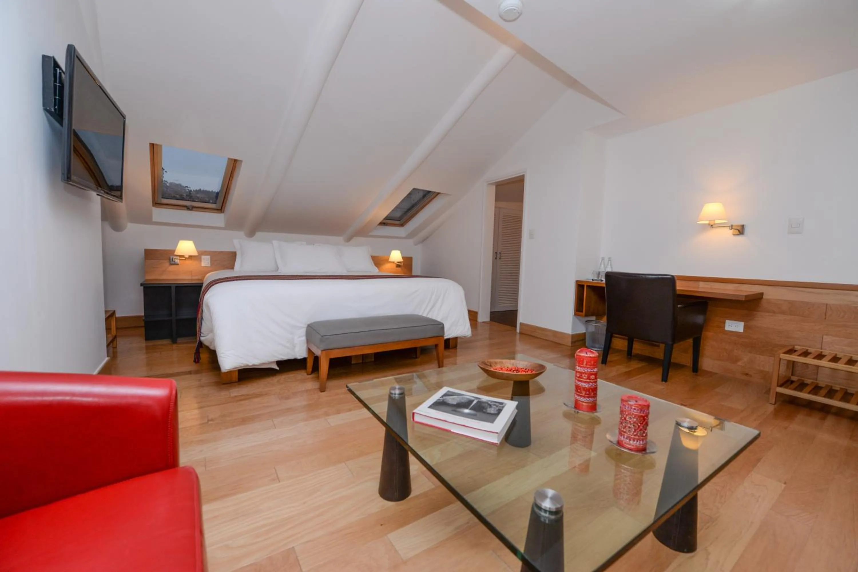 Photo of the whole room, Bed in Hotel Plaza de Armas Cusco