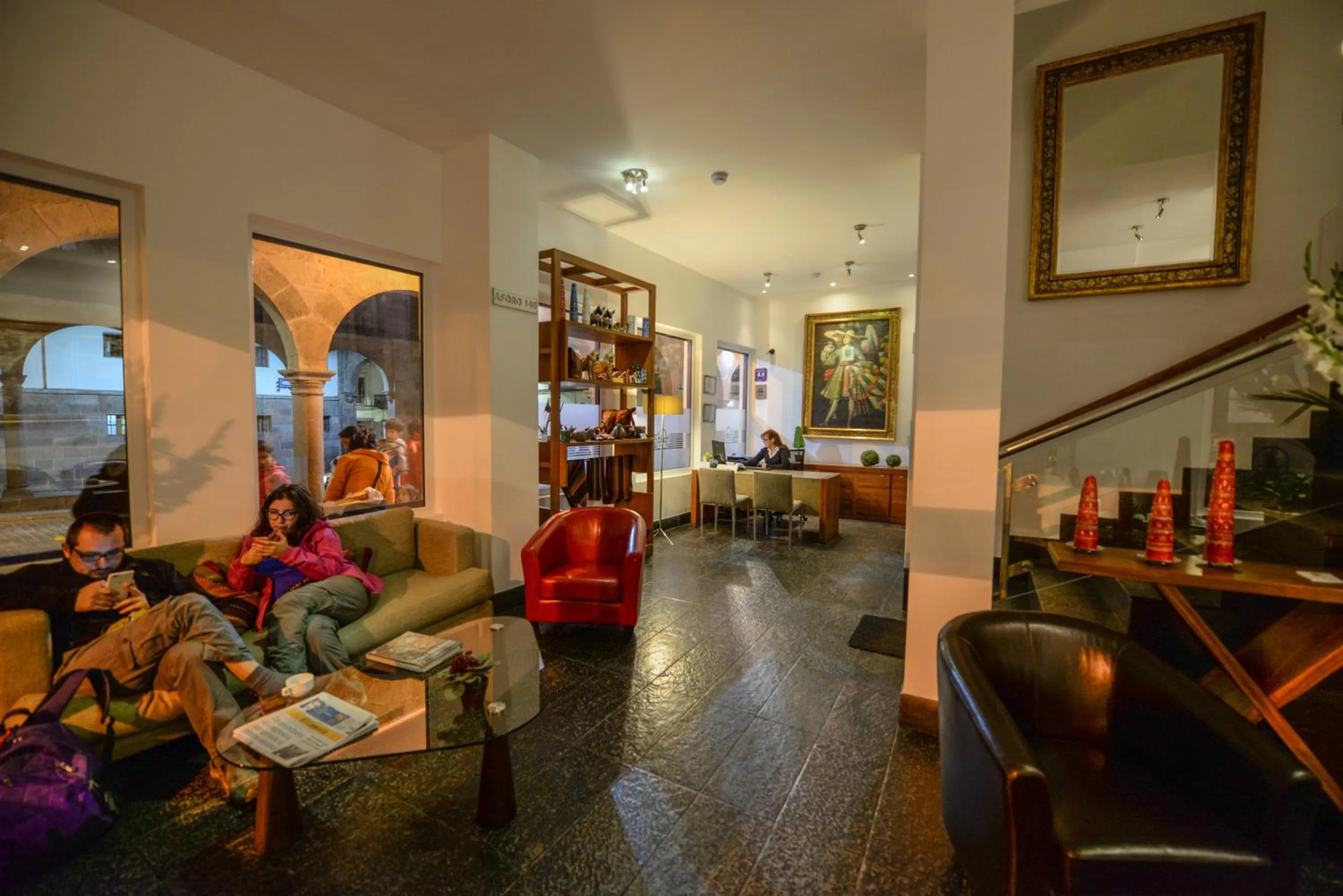 Communal lounge/ TV room in Hotel Plaza de Armas Cusco