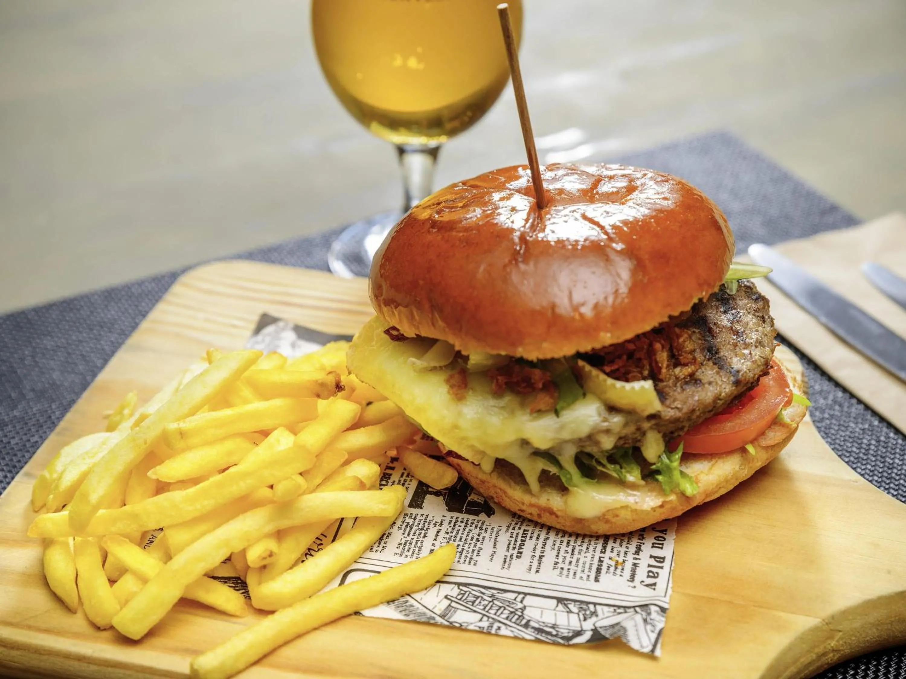 Lounge or bar in Novotel Porto Gaia