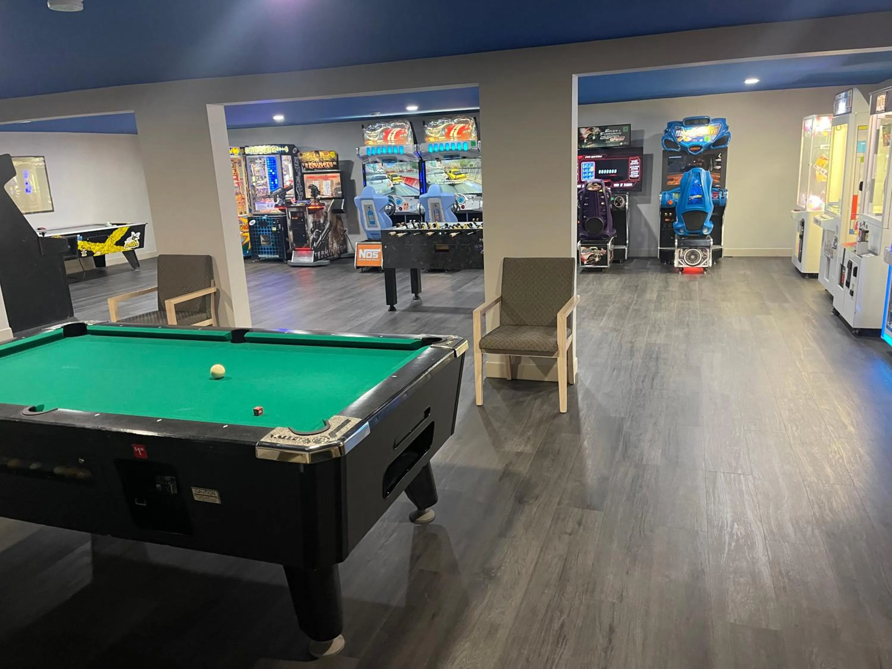 Game Room in Woodwards White Mountain Resort, BW Signature Collection