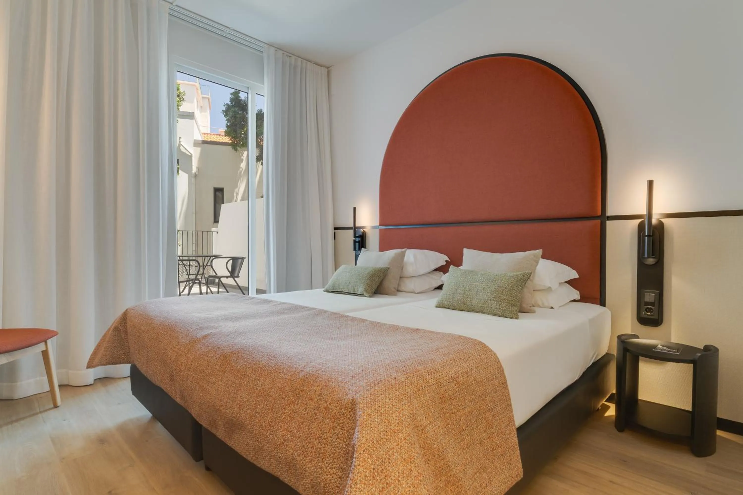 Bedroom, Bed in Hotel do Carmo