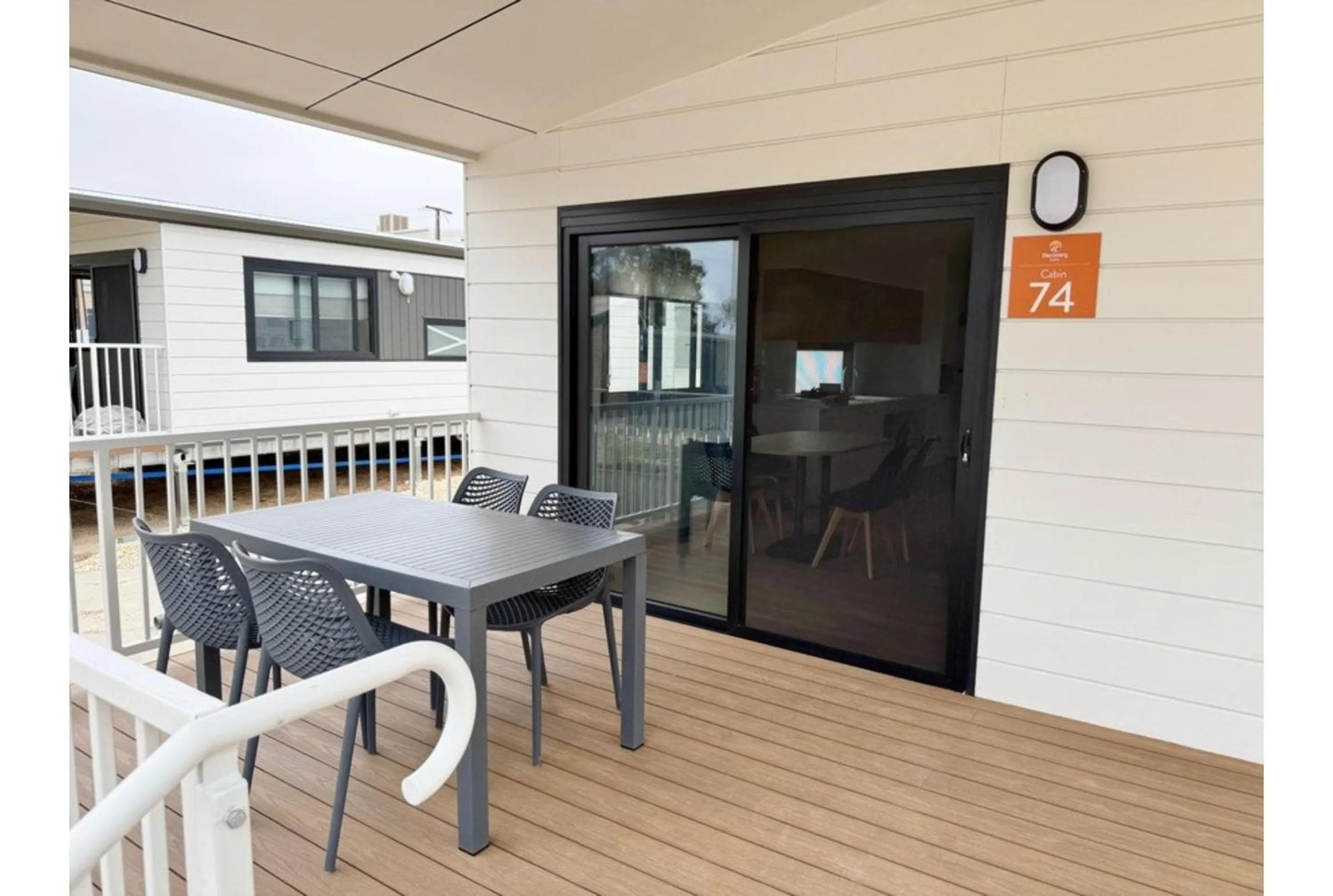 Patio in Discovery Parks - Lake Bonney