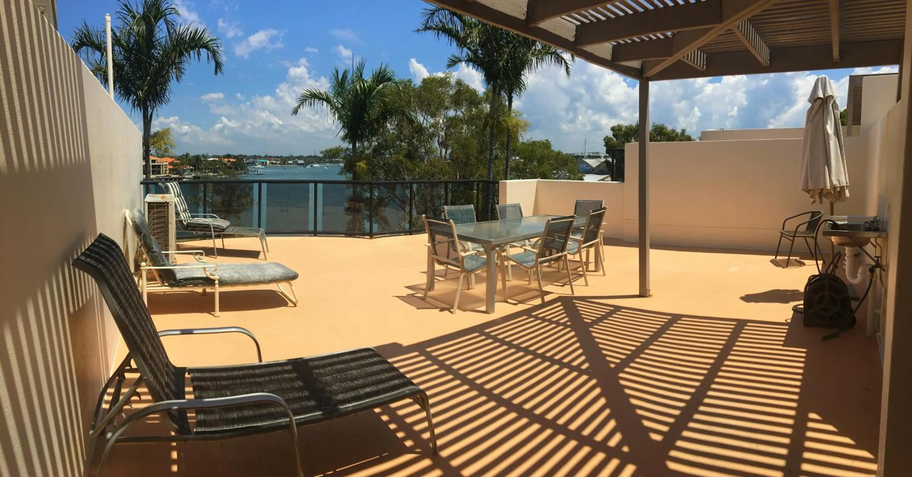 Patio in Spinnaker Quays