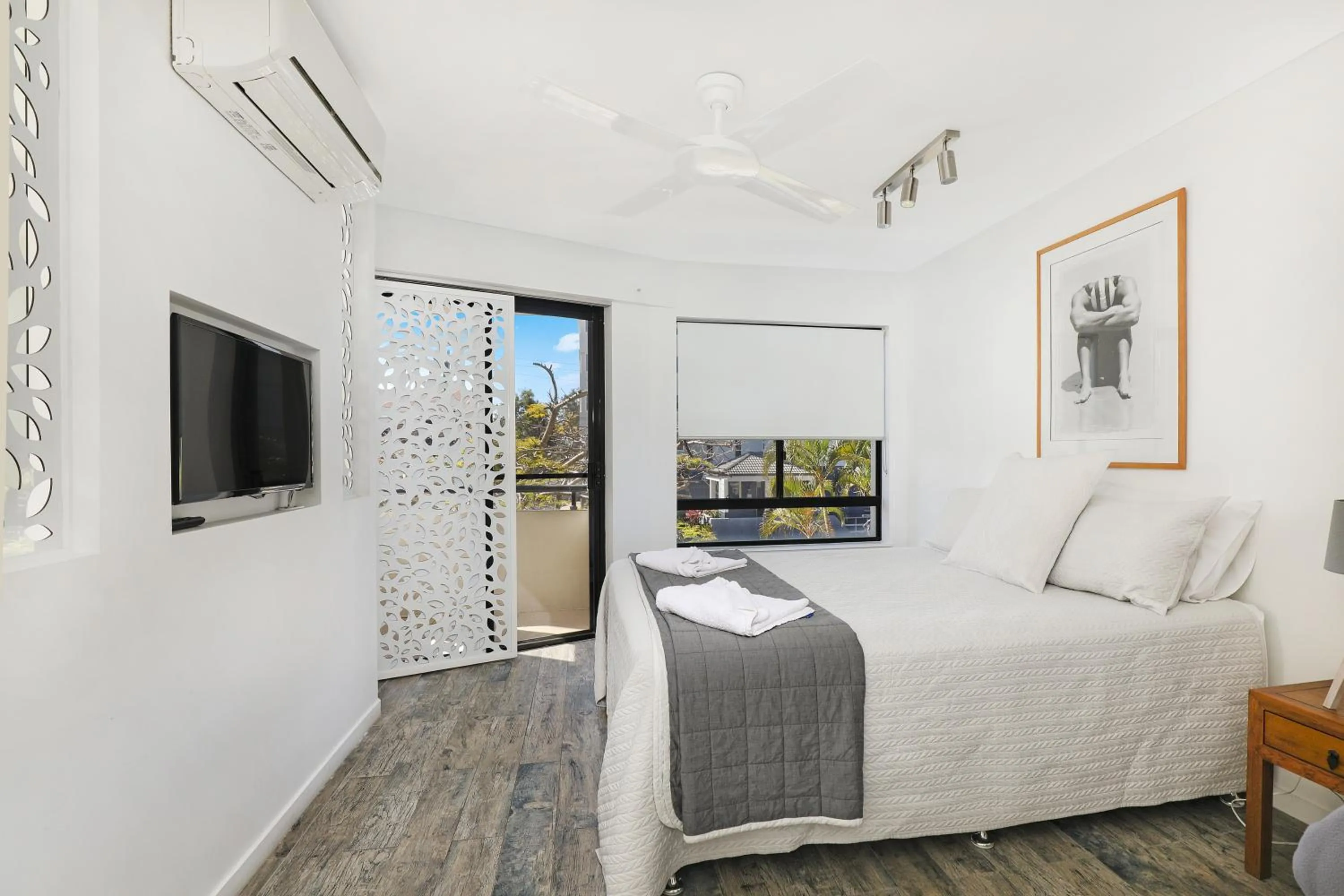 Shower, Bed in Spinnaker Quays