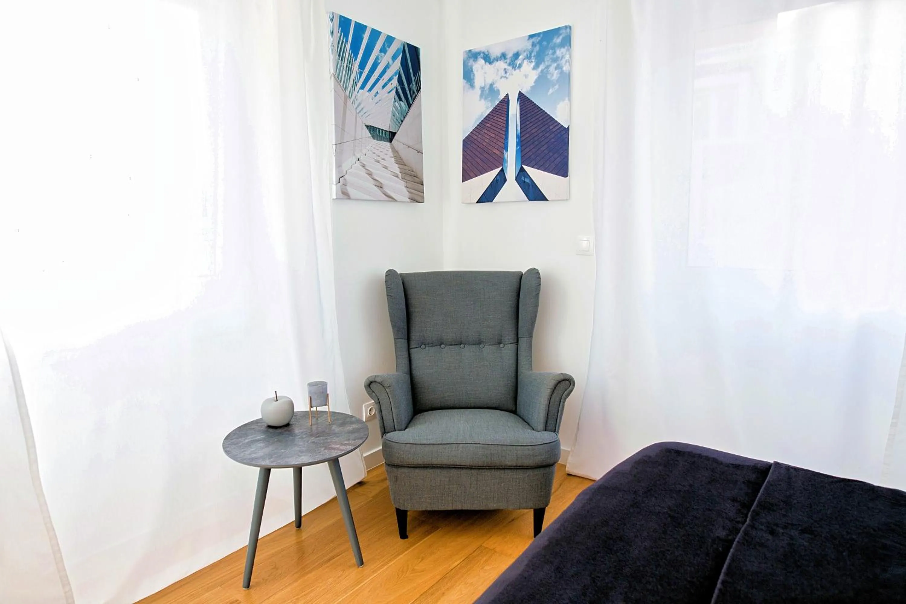 Seating area in Industrial Lisbon Apartment