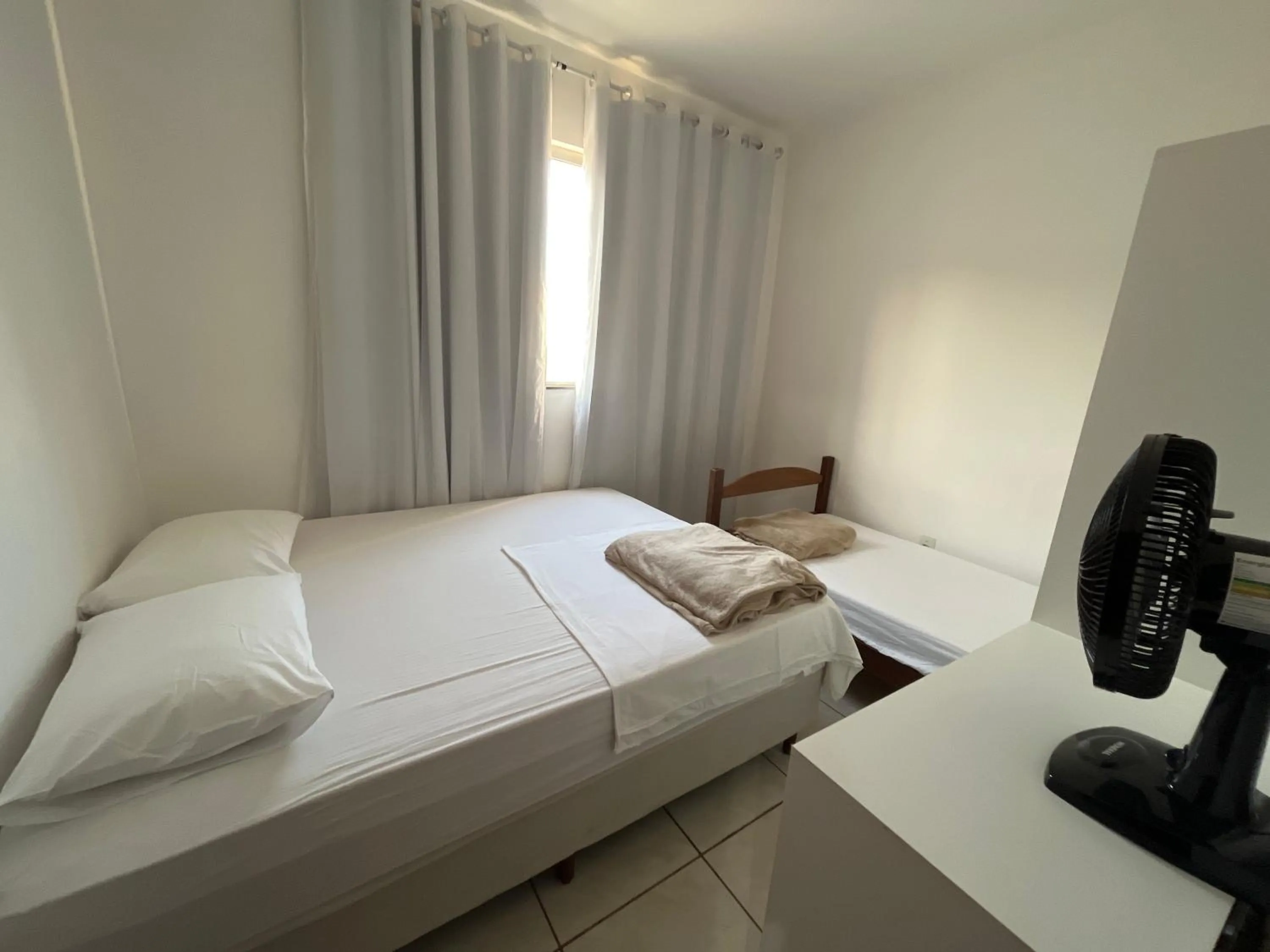 Photo of the whole room in AP Luxo Queen