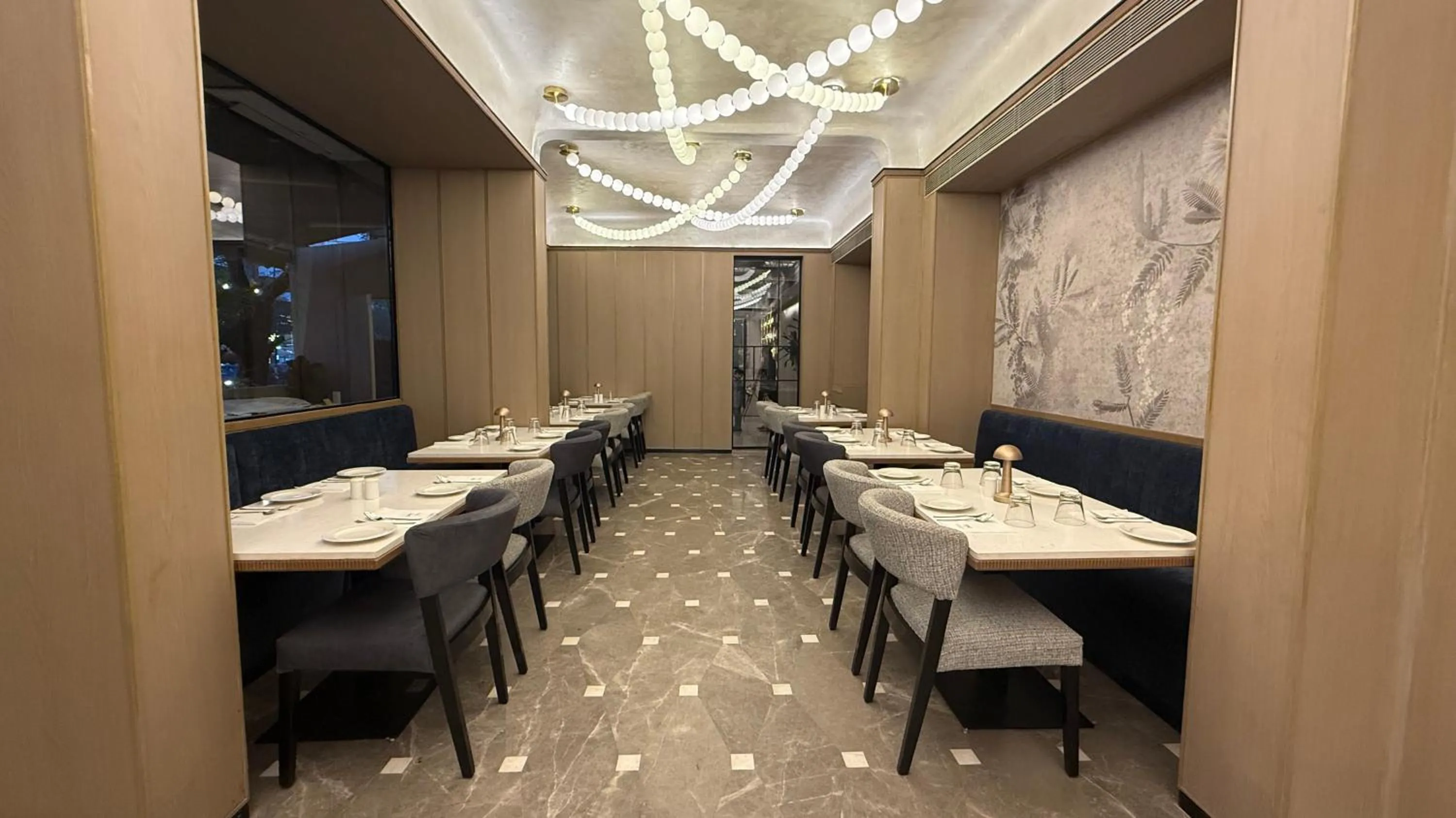 Breakfast in Dragonfly Hotel - The Art Hotel