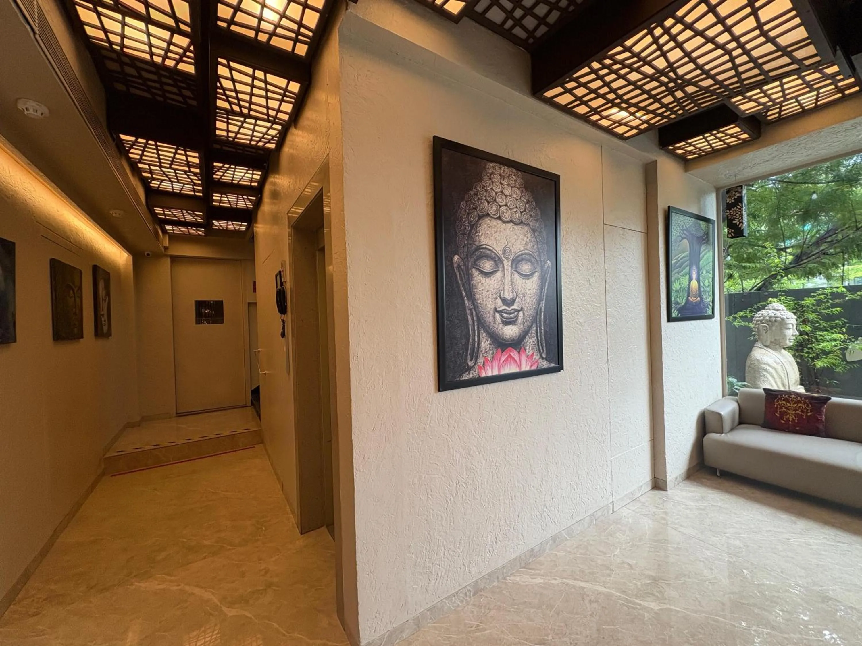 Lobby or reception in Dragonfly Hotel - The Art Hotel