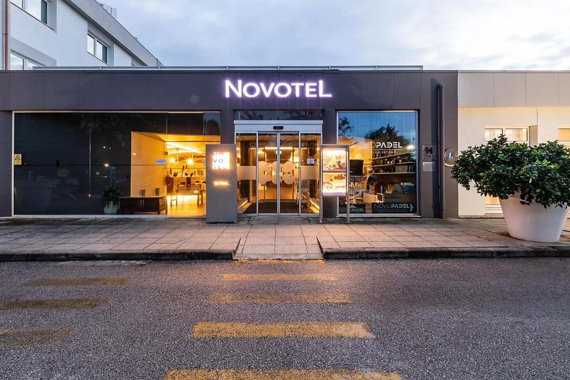 Property building in Novotel Setubal