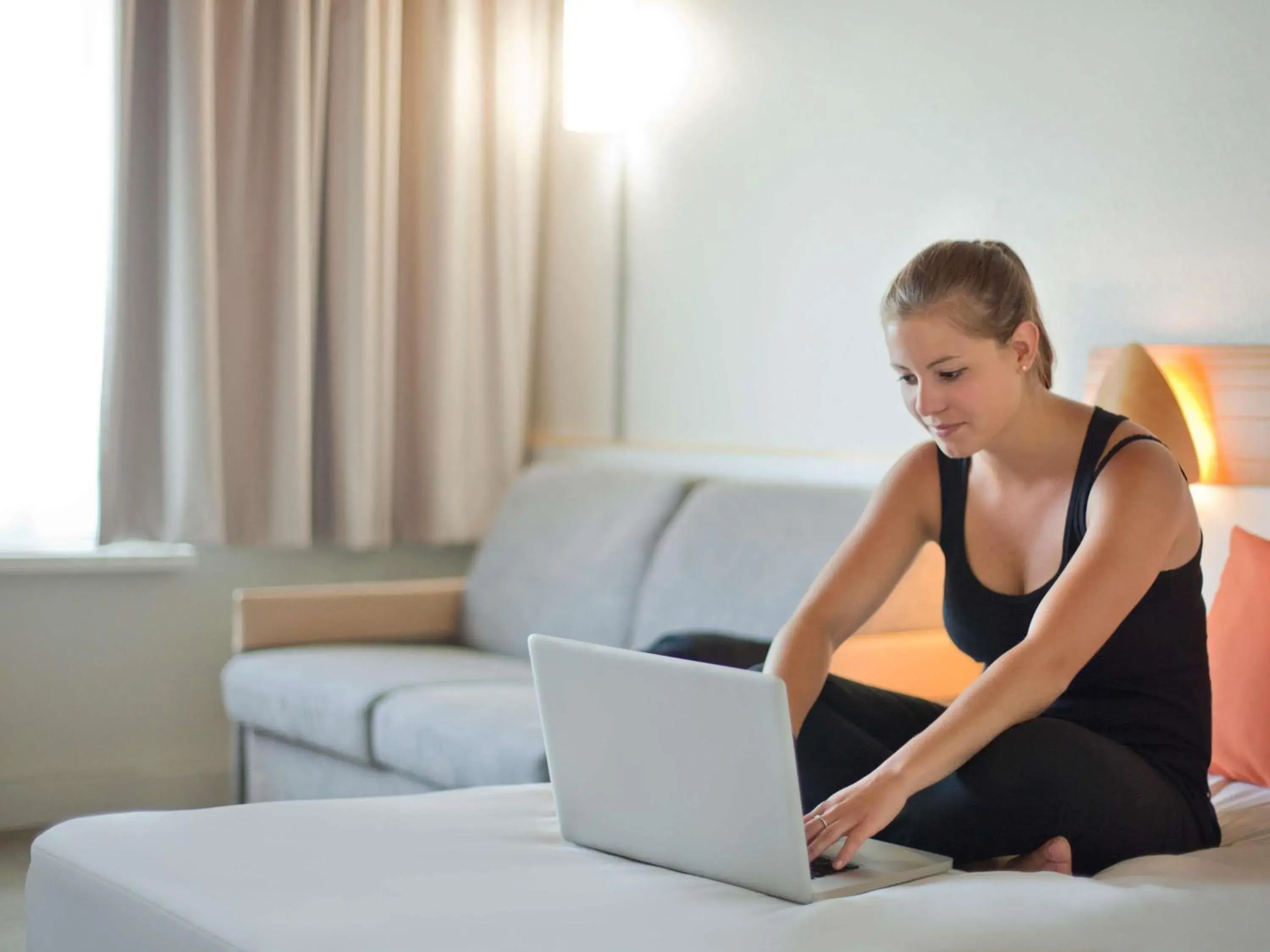 Standard Twin Room with Pool View in Novotel Setubal Standard Twin Room with Pool View in Novotel Setubal