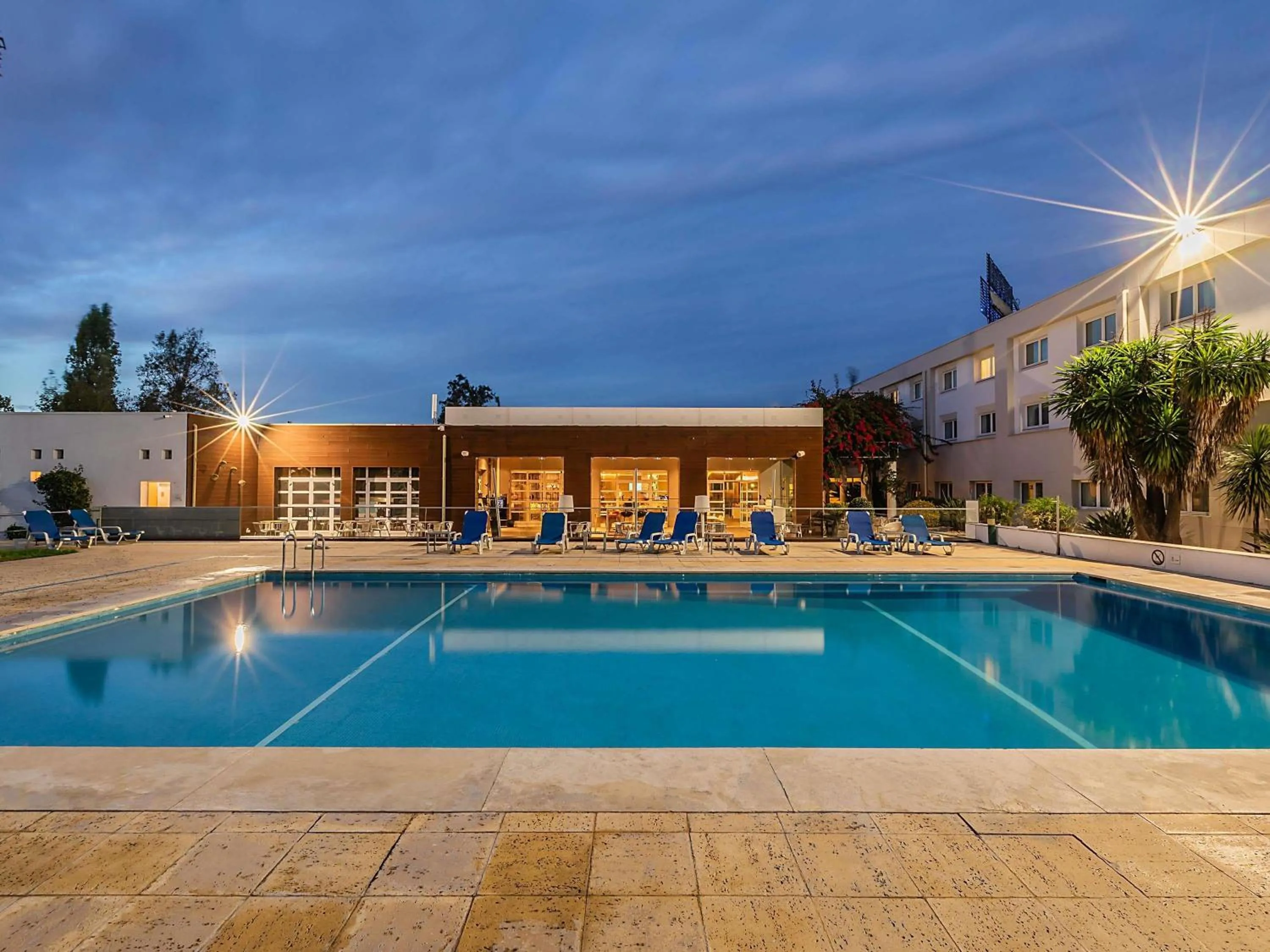 Pool view in Novotel Setubal
