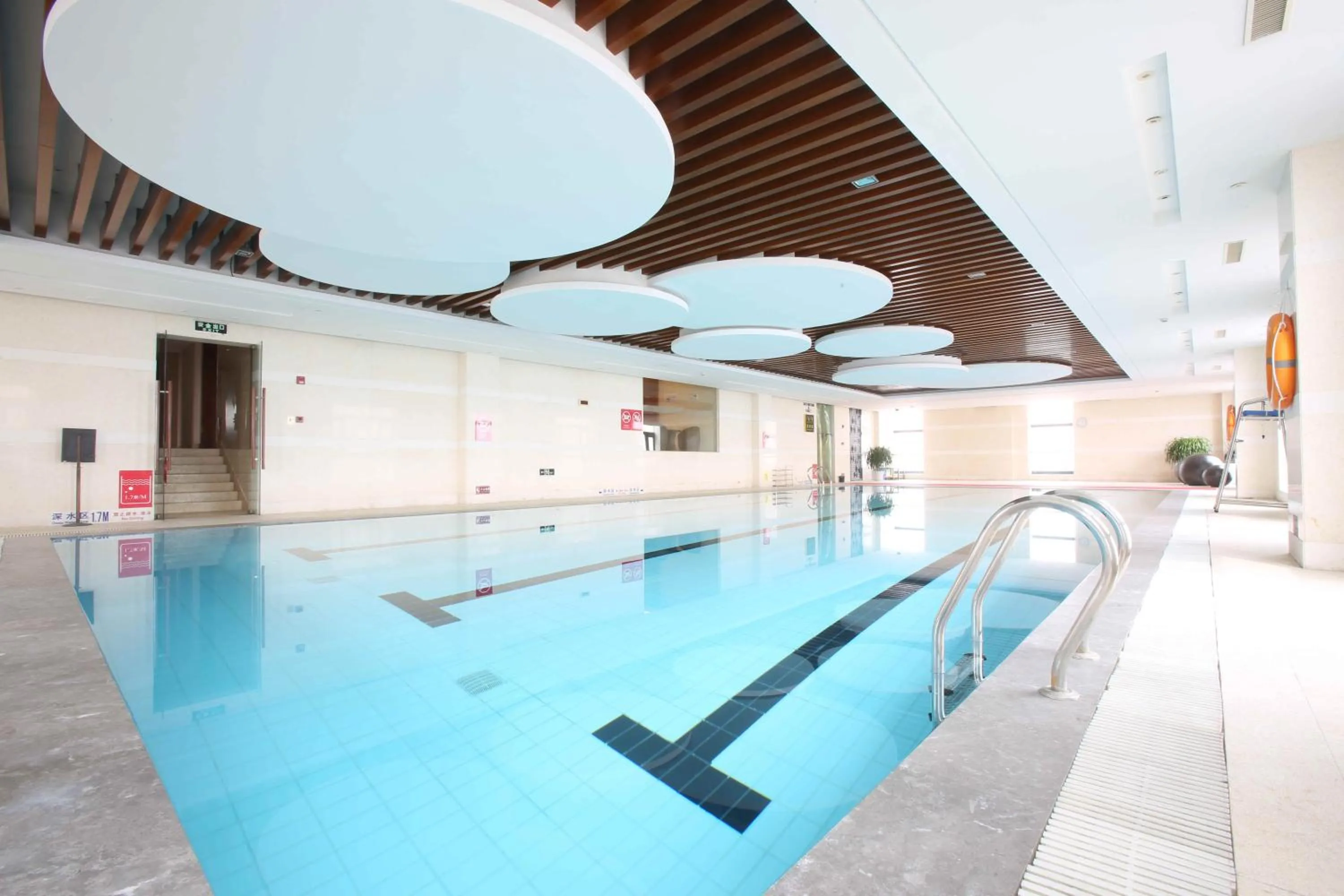 Shanghai Yuehua Hotel