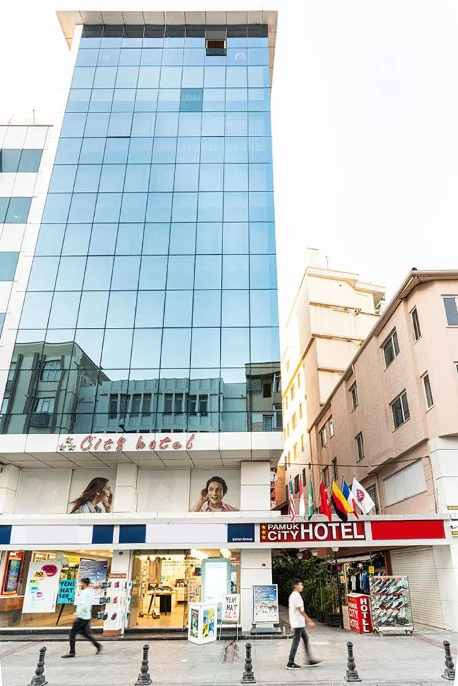Property building in Pamuk City Hotel