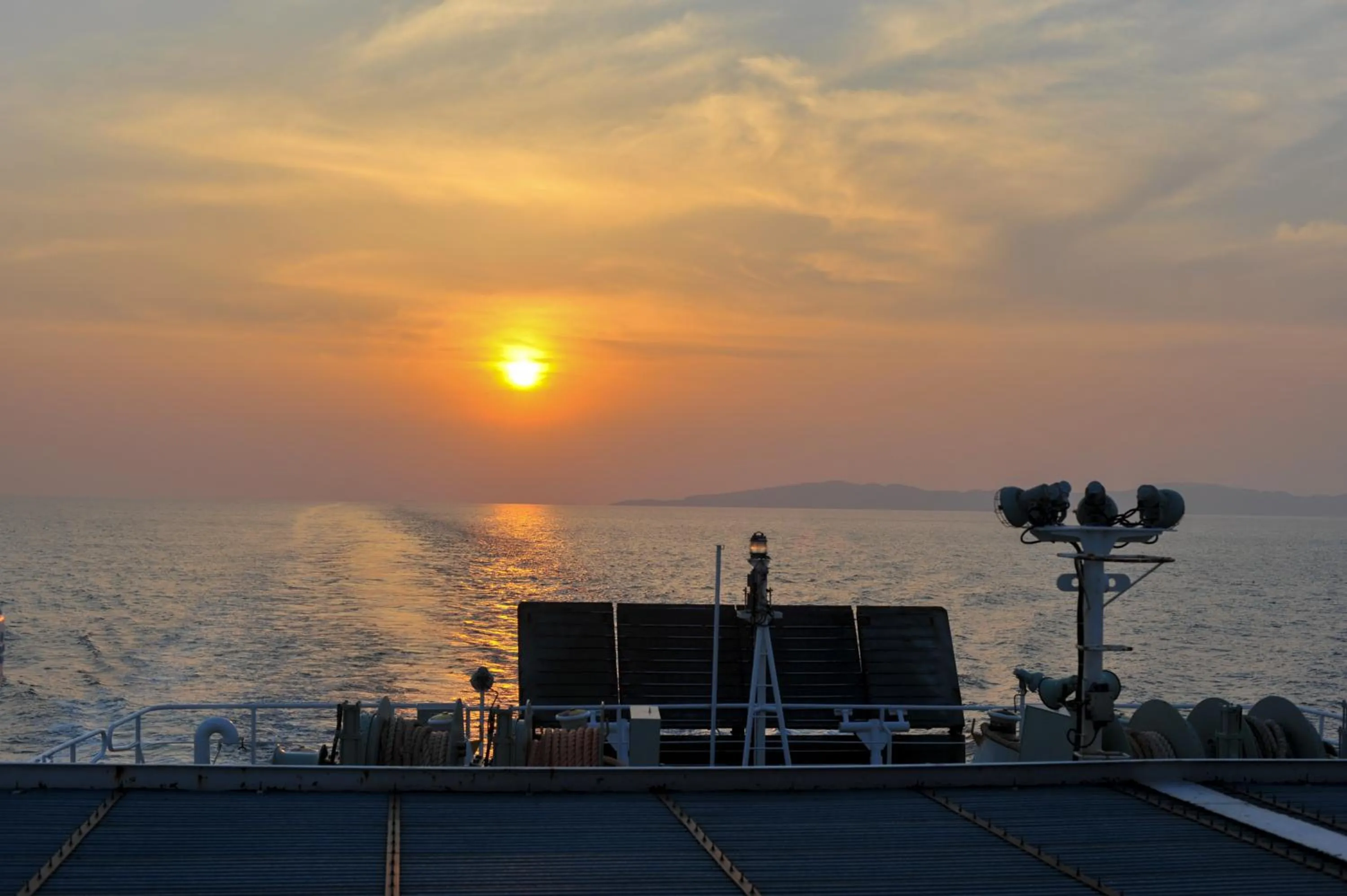 Sunset in IKI RETREAT by Onko Chishin