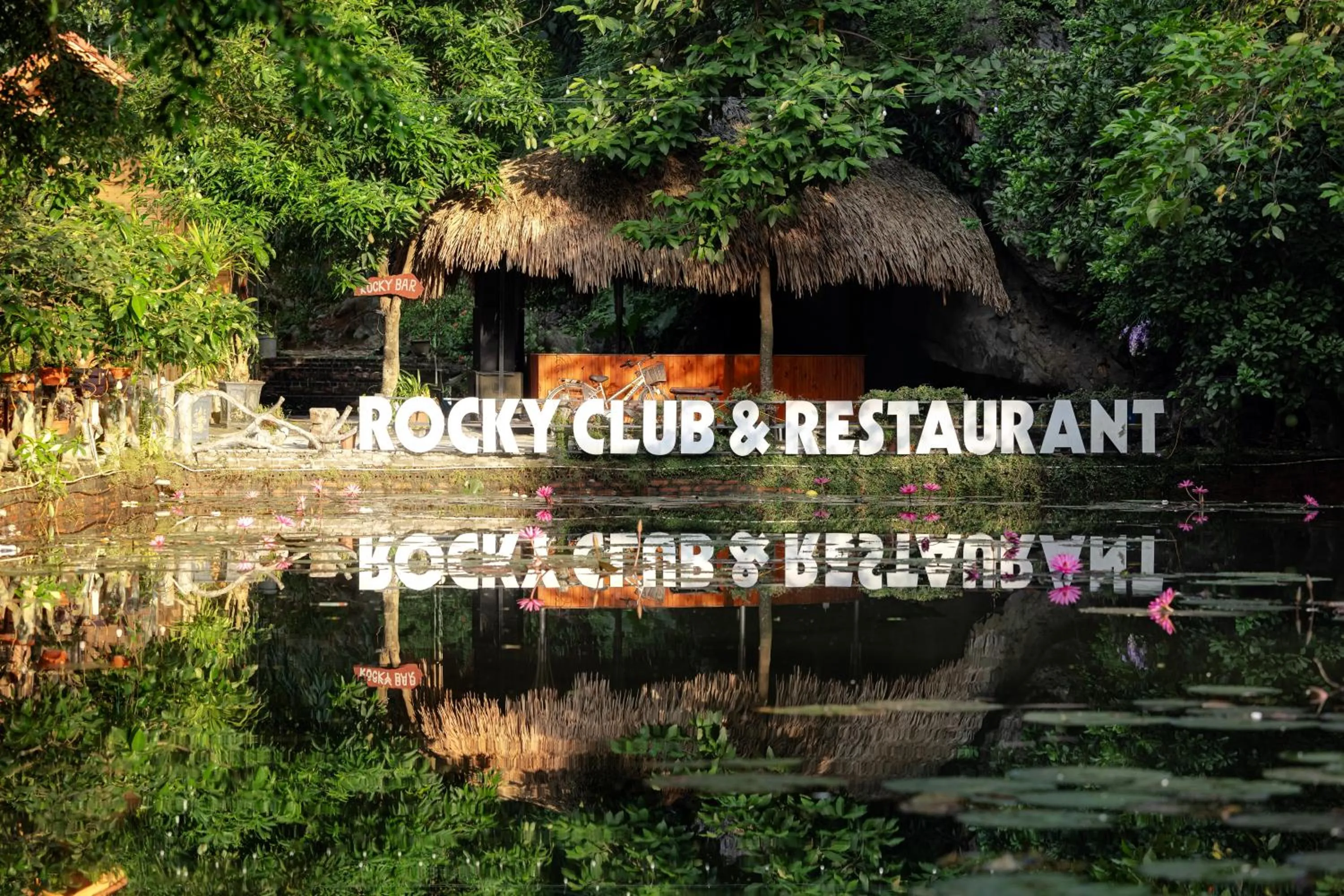 Day in Tam Coc Rocky Bungalow