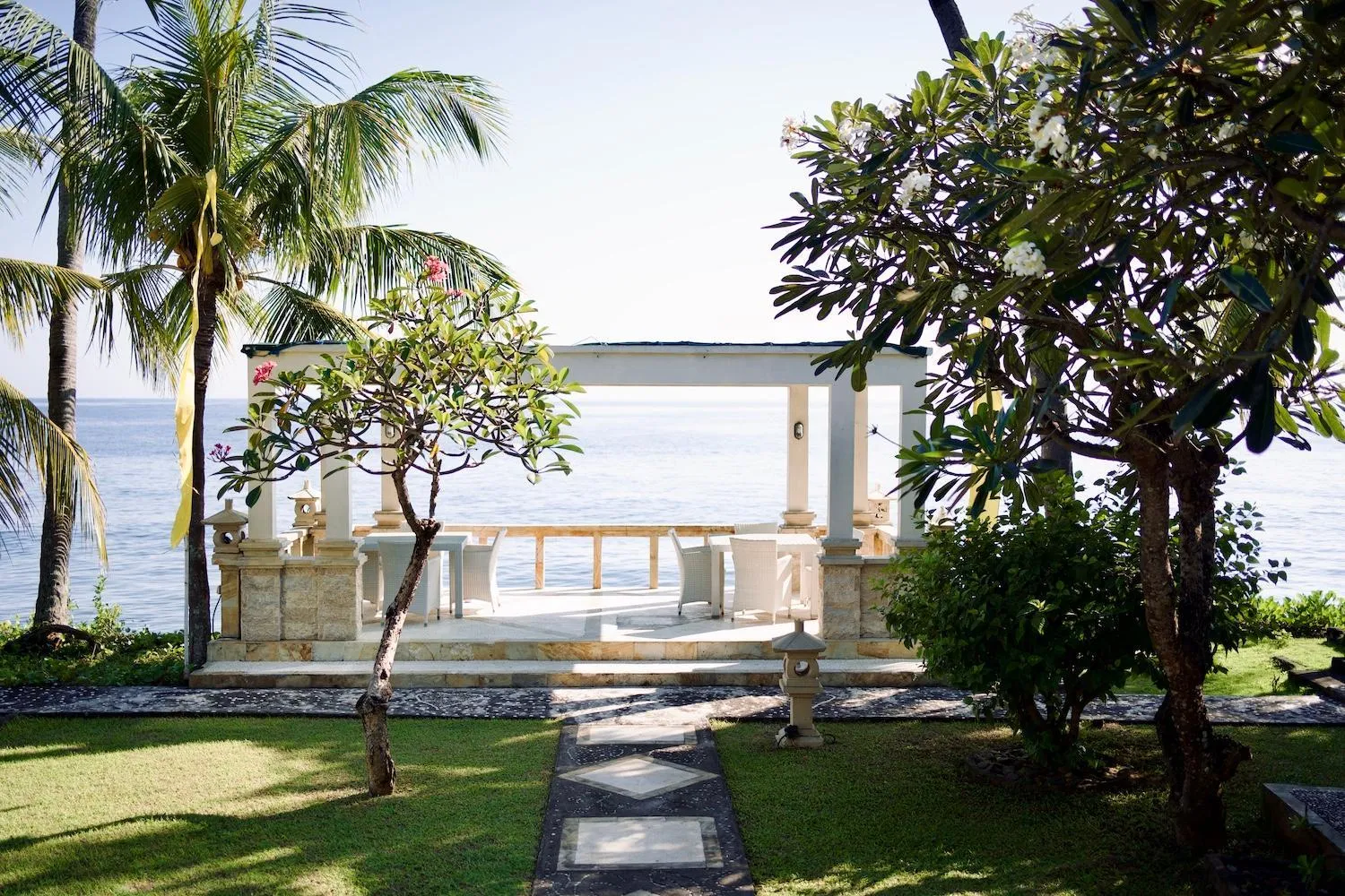 Property building in Poinciana Resort