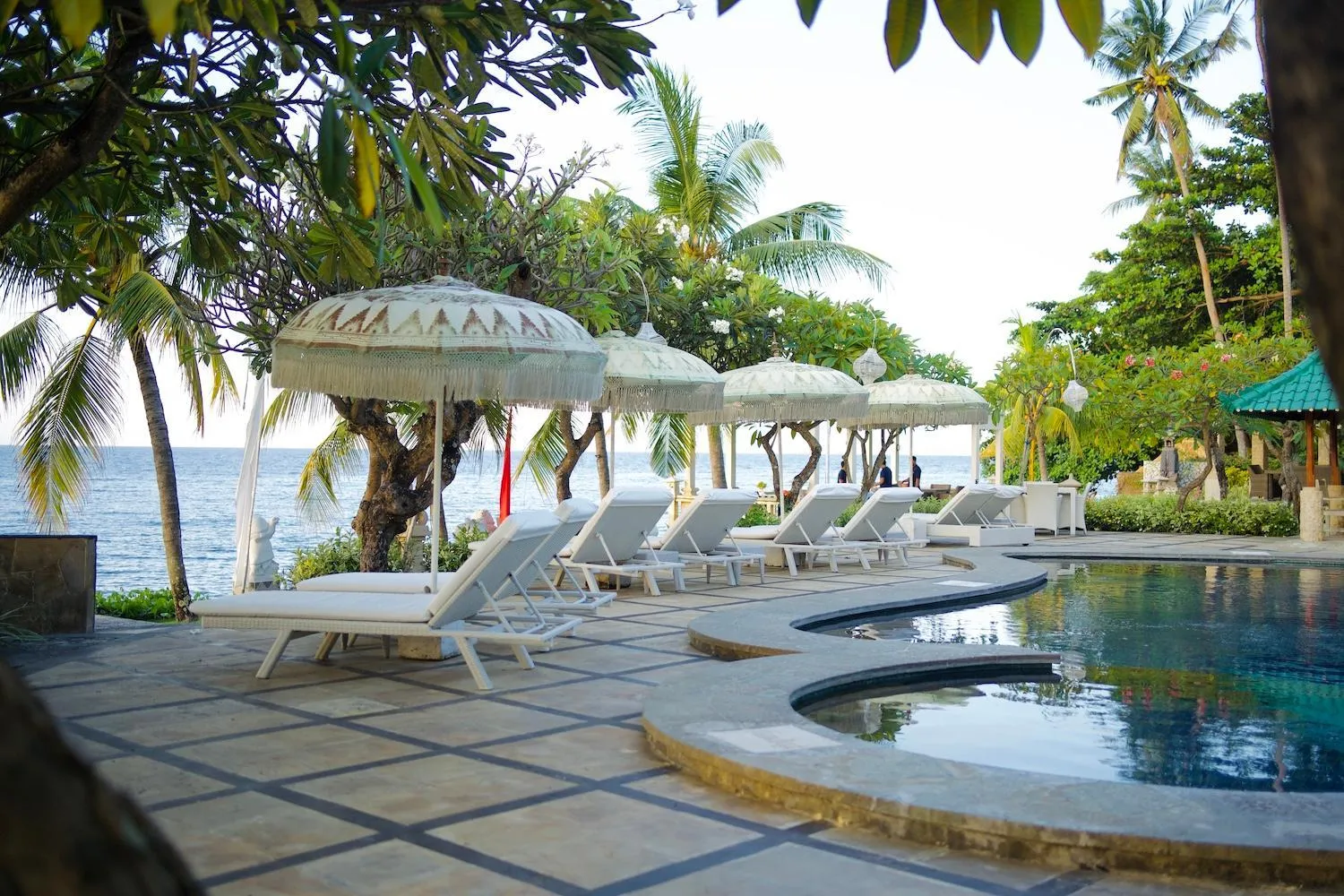 Pool view in Poinciana Resort