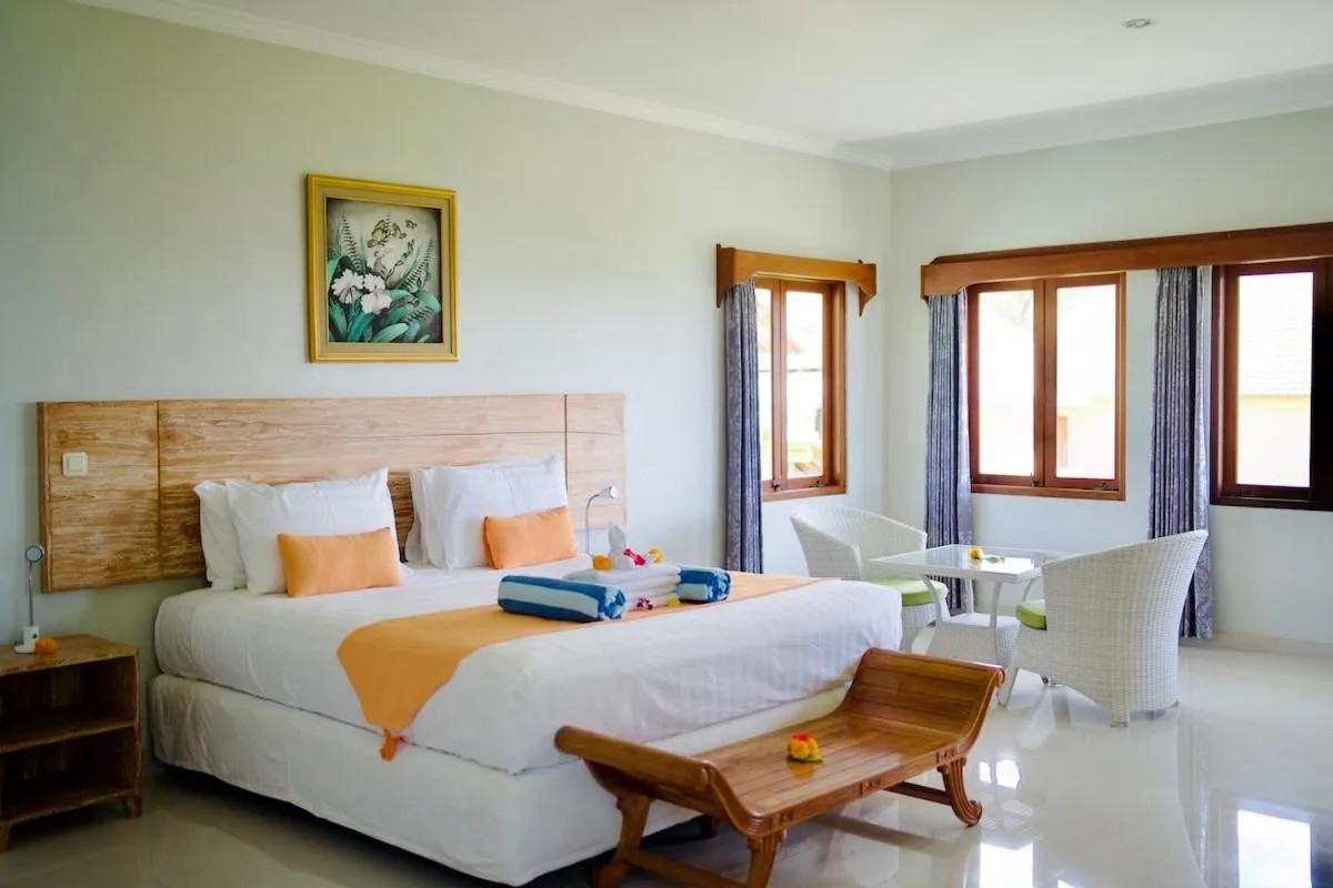 Bed in Poinciana Resort