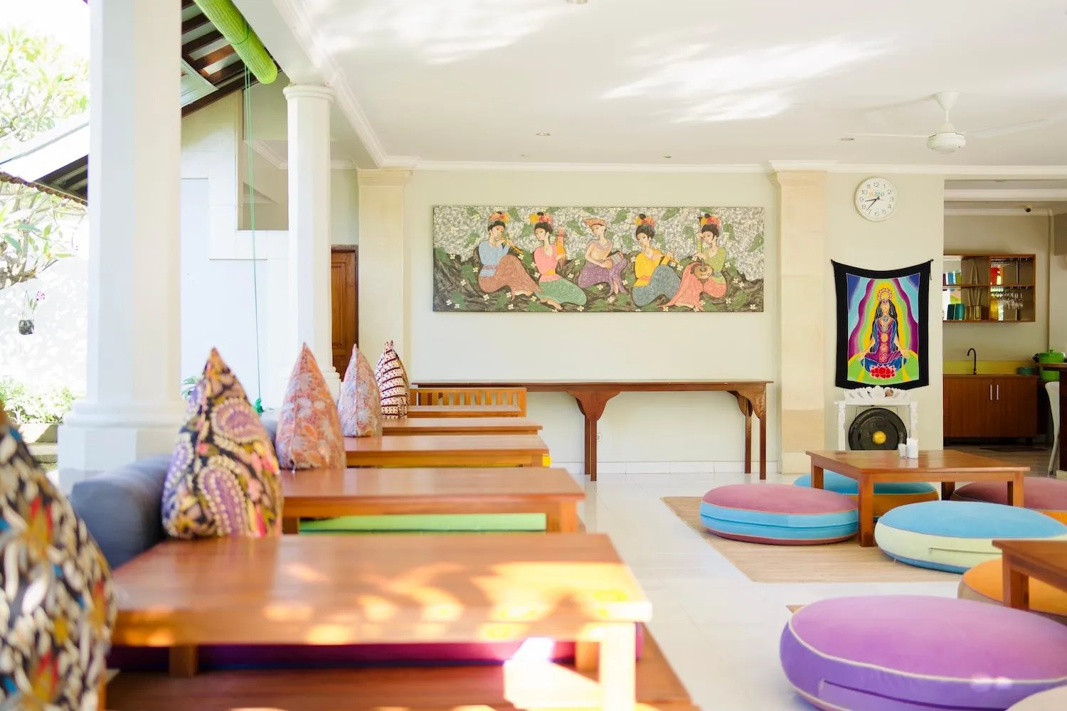 Lounge or bar in Poinciana Resort