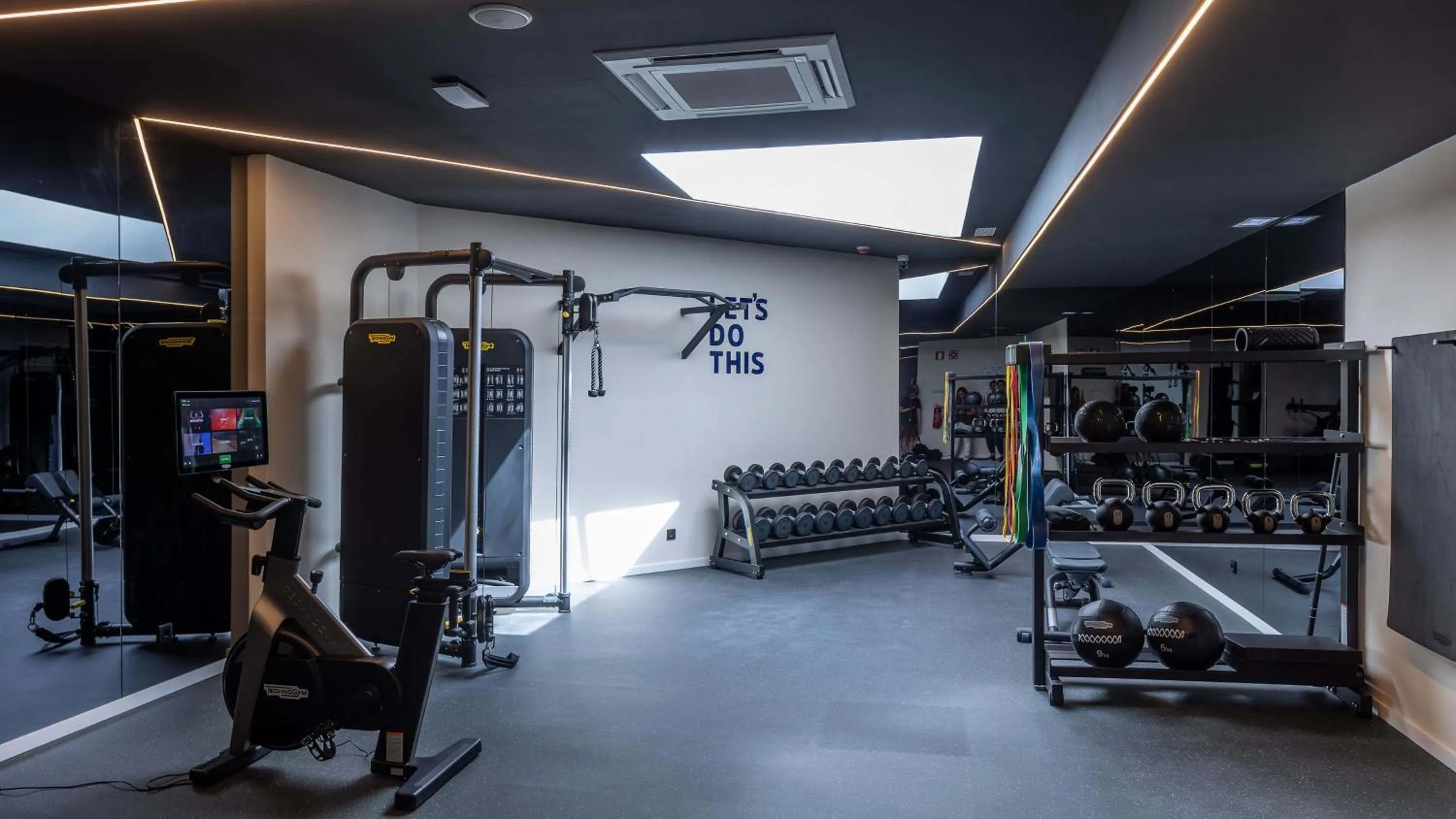 Fitness centre/facilities in Holiday Inn Express & Suites Lisbon - Príncipe Real by IHG