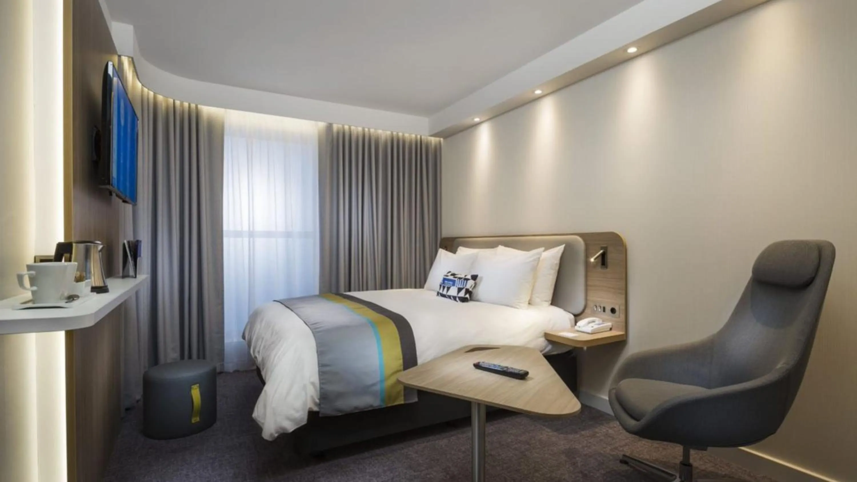 Suite in Holiday Inn Express & Suites Lisbon - Príncipe Real by IHG