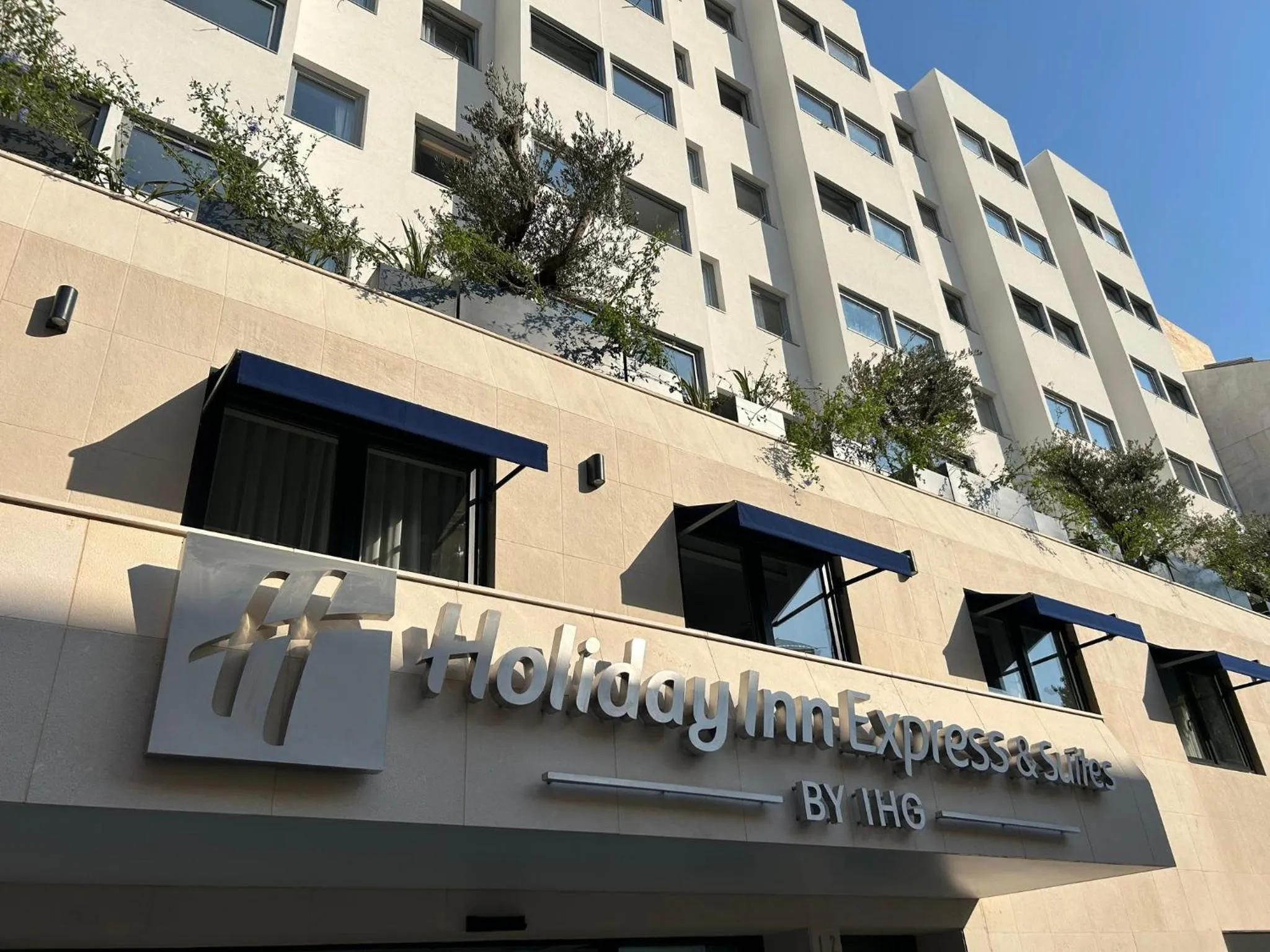 Property building in Holiday Inn Express & Suites Lisbon - Príncipe Real by IHG