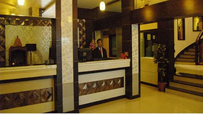 Lobby or reception in Hotel Meera