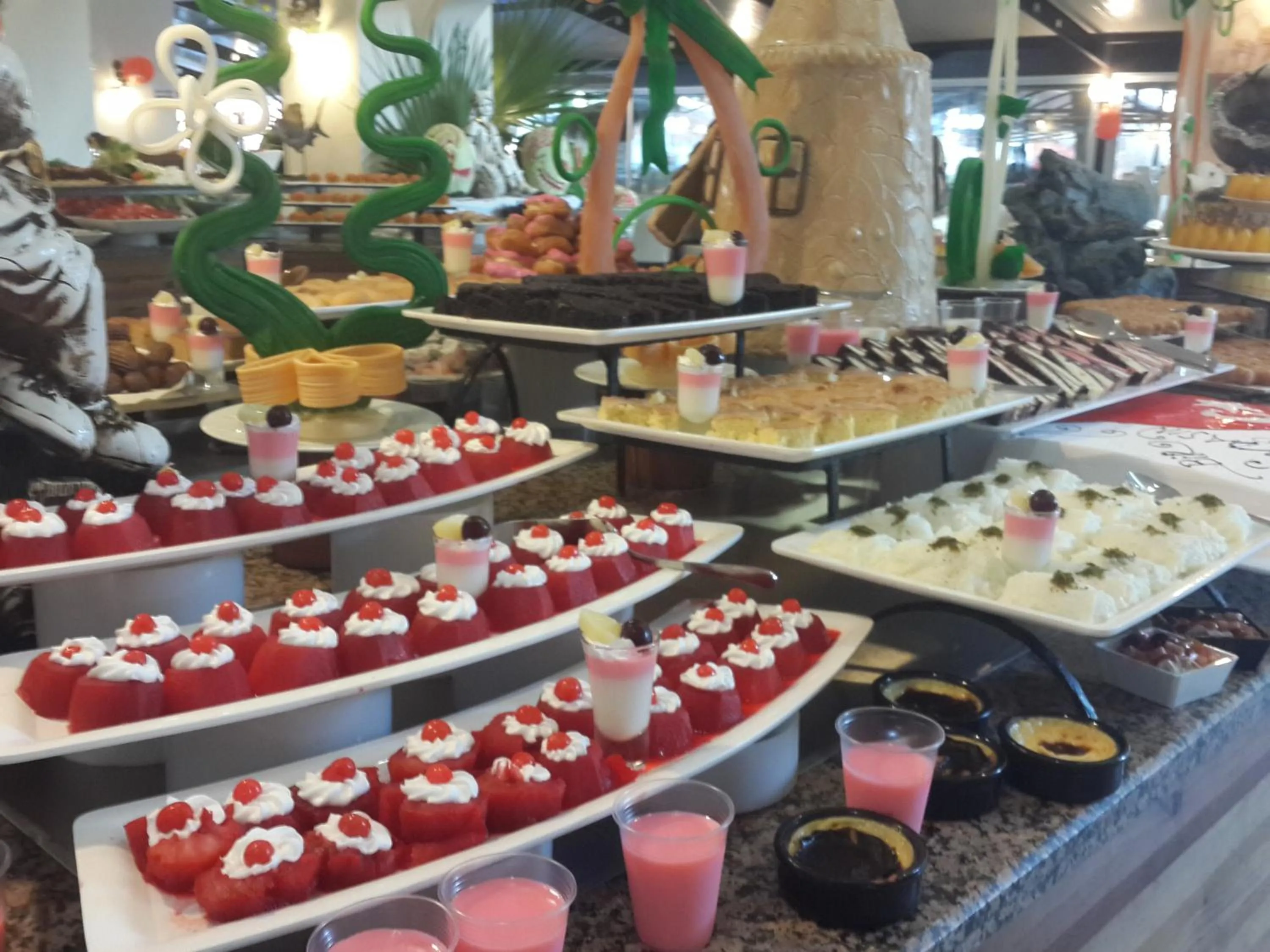 Food and drinks in Club Turtas Beach - All Inclusive