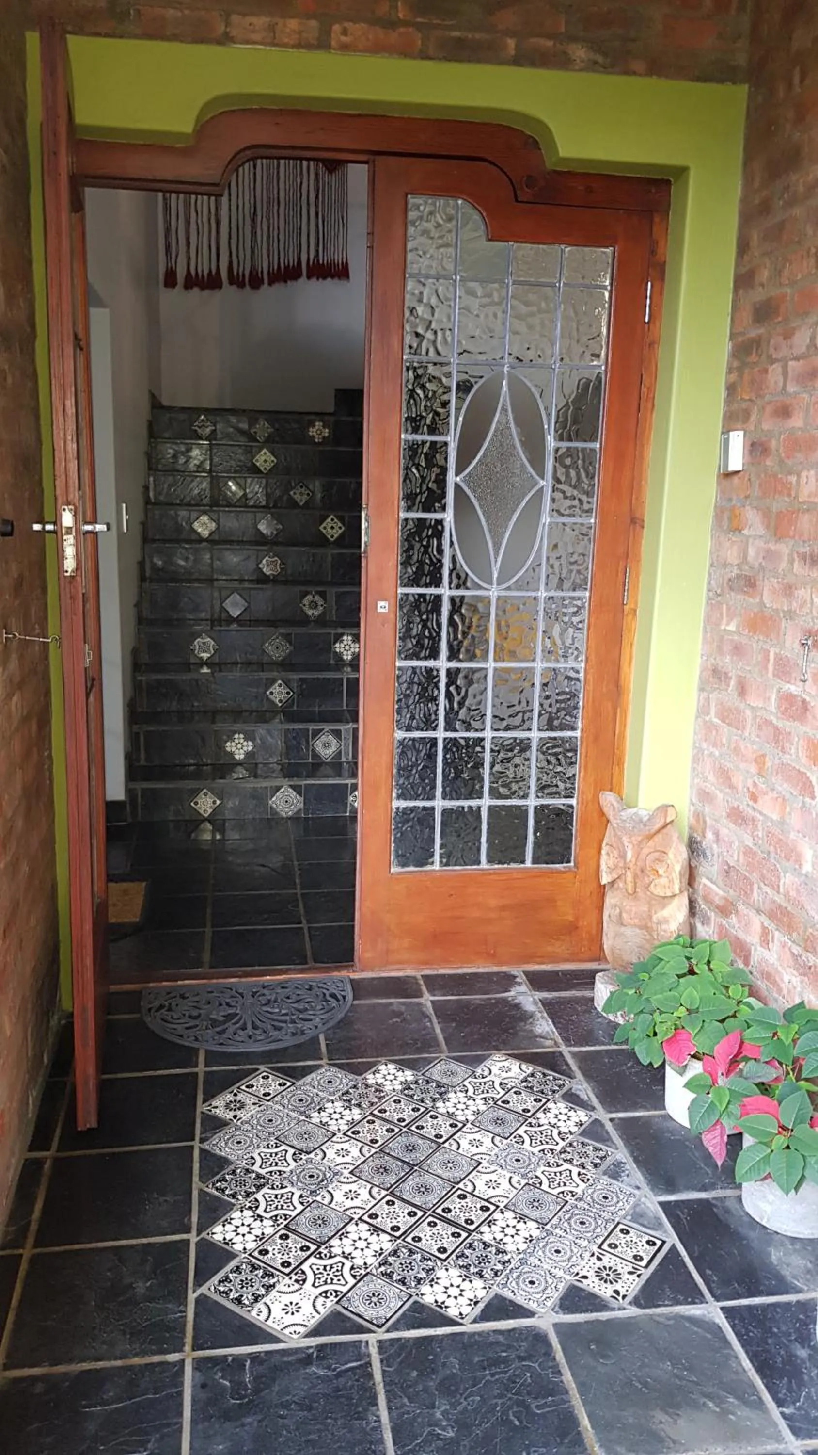 Facade/entrance in Port Del Mar Guesthouse
