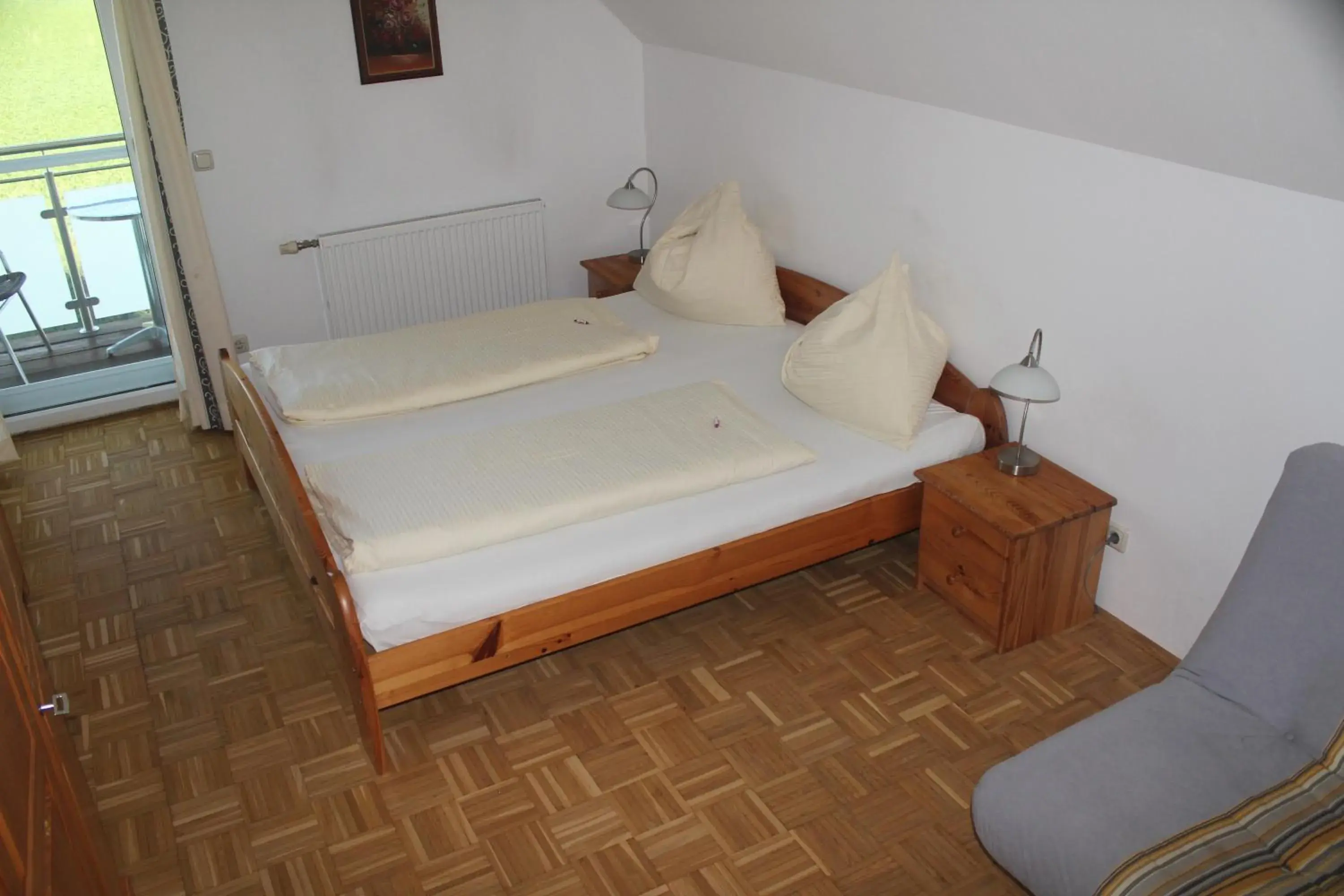 Double Room with Private Bathroom in Gästehaus Christa **** Double Room with Private Bathroom in Gästehaus Christa ****