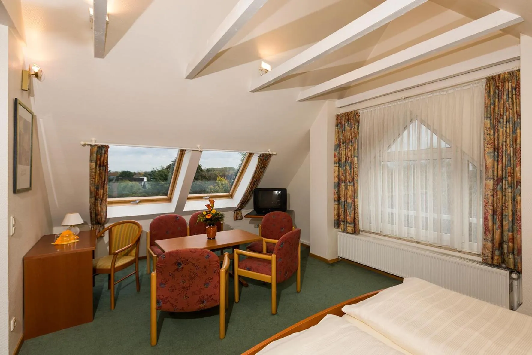 Day, Bed in Hotel Ideal