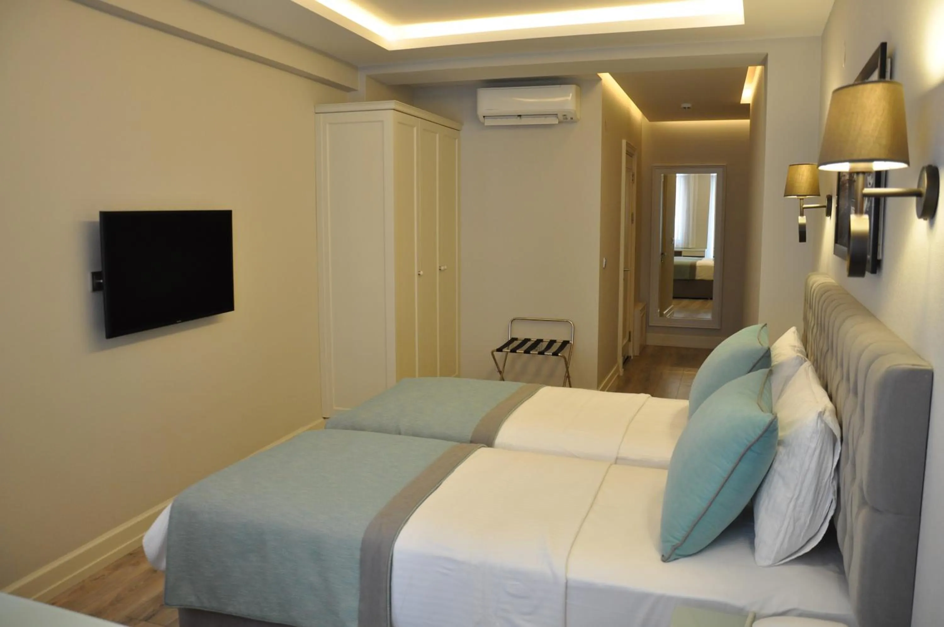 Photo of the whole room, Bed in Centrum Suites İstanbul