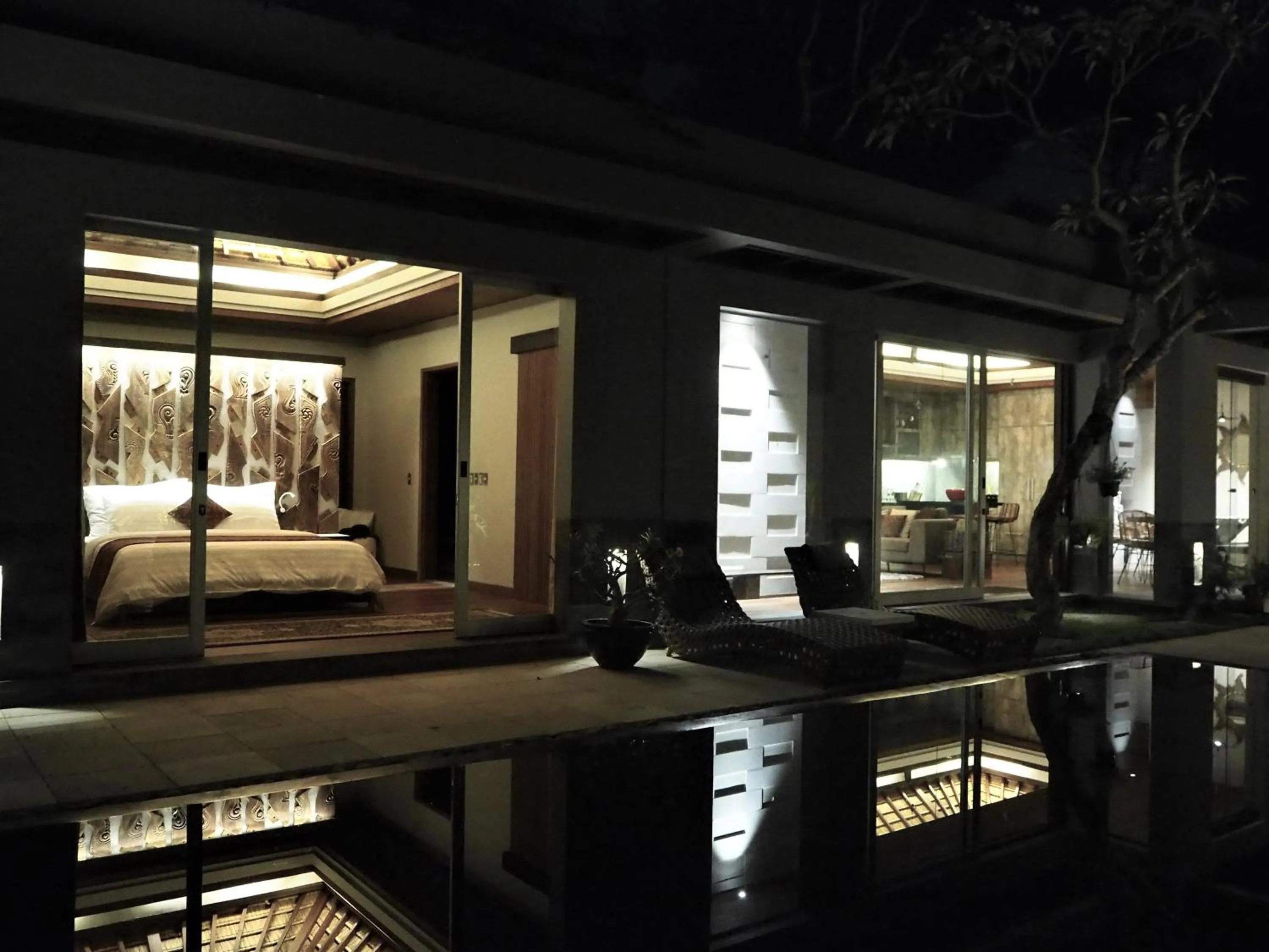 Bed in Pronoia Beach Resort