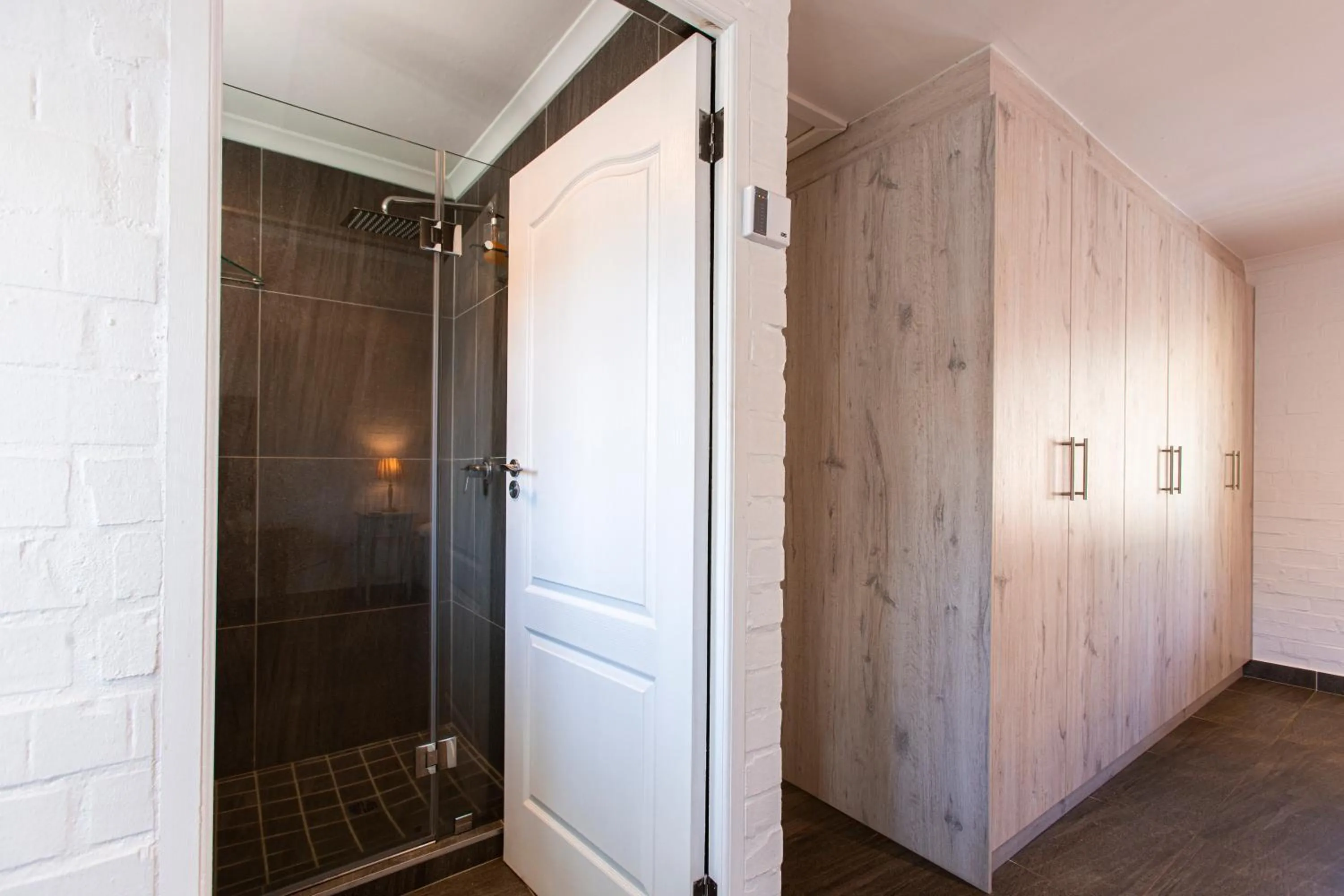 Shower in Mont Angelis