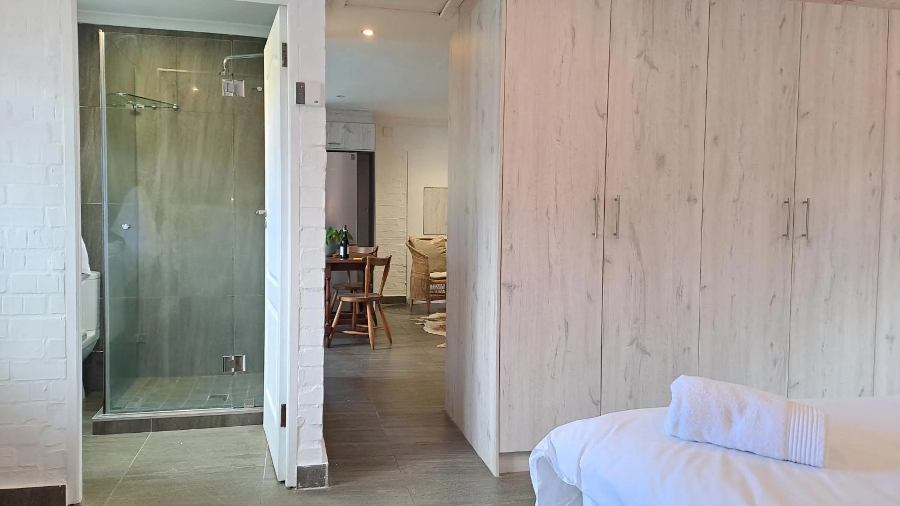 Shower, Bed in Mont Angelis