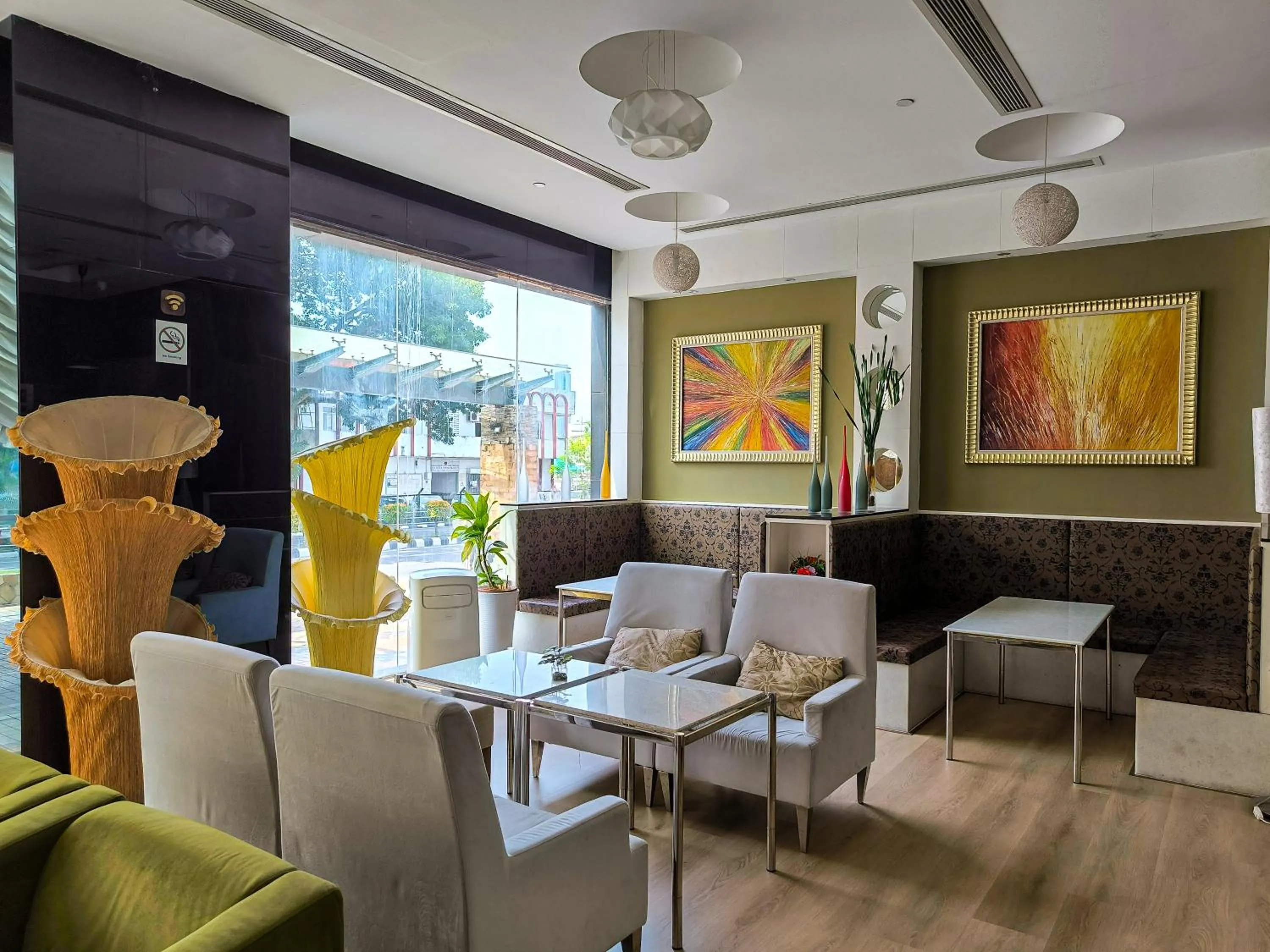 Lobby or reception in Meritz Hotel