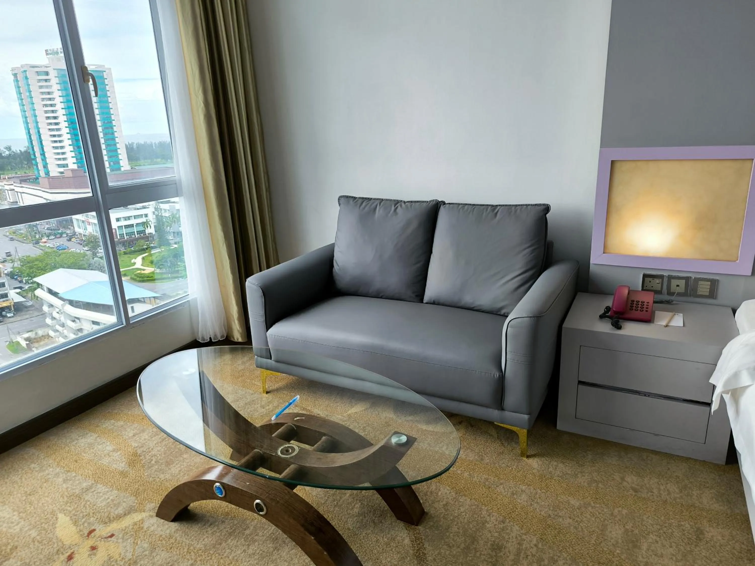 Seating area in Meritz Hotel