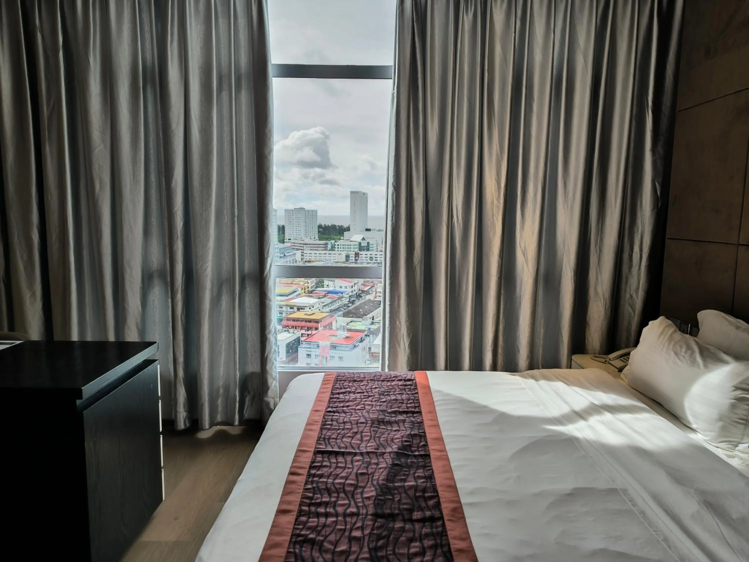 Photo of the whole room, Bed in Meritz Hotel