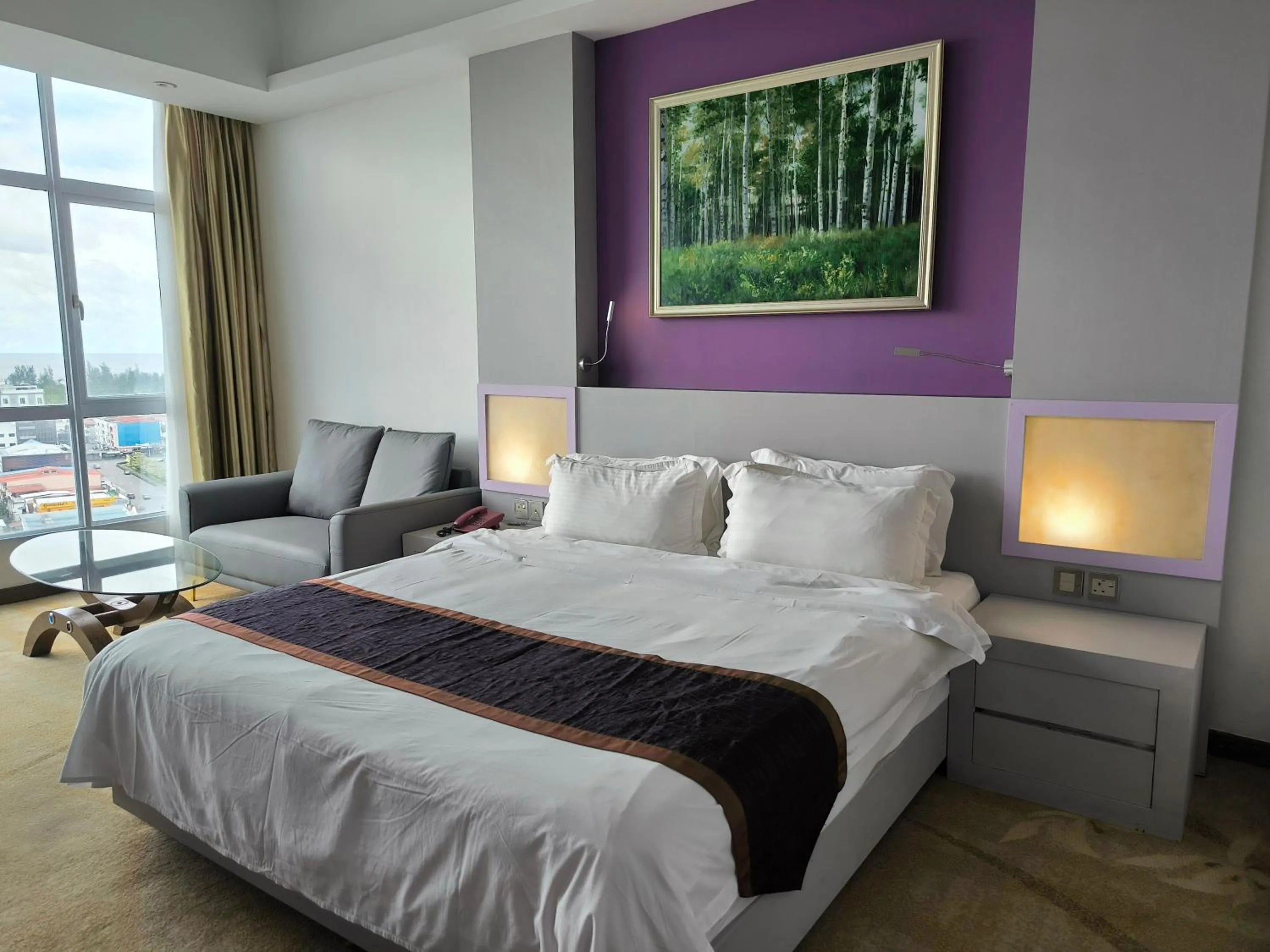 Bedroom, Bed in Meritz Hotel