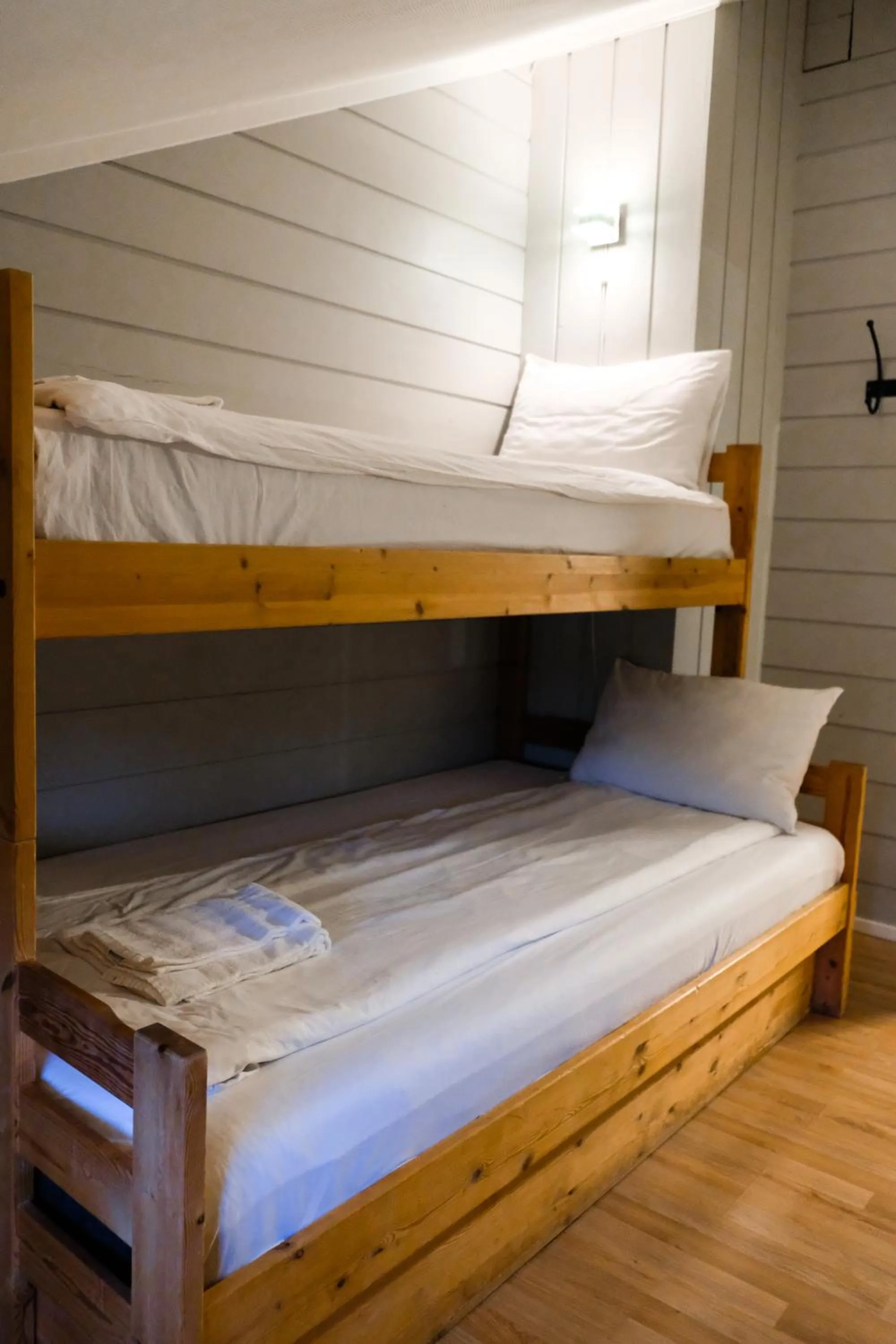 bunk bed, Bed in Hemsetunet Apartments