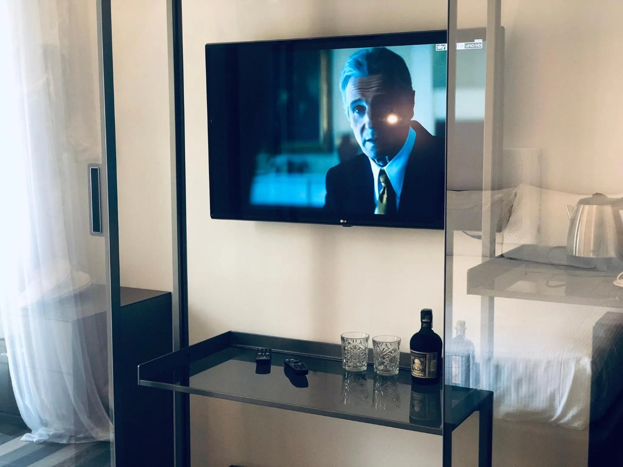 TV/Entertainment Center in Kkult Boutique Hotel & Spa