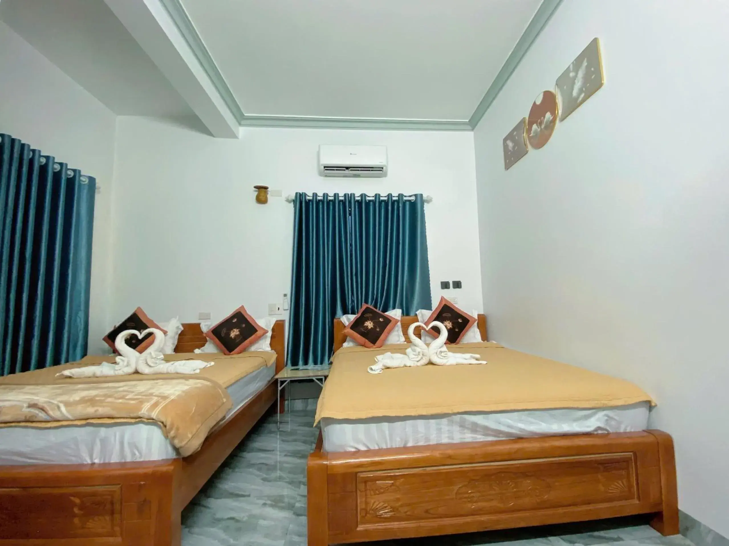 Triple Room with Private Bathroom in Tam Coc White Swan Homestay Triple Room with Private Bathroom in Tam Coc White Swan Homestay