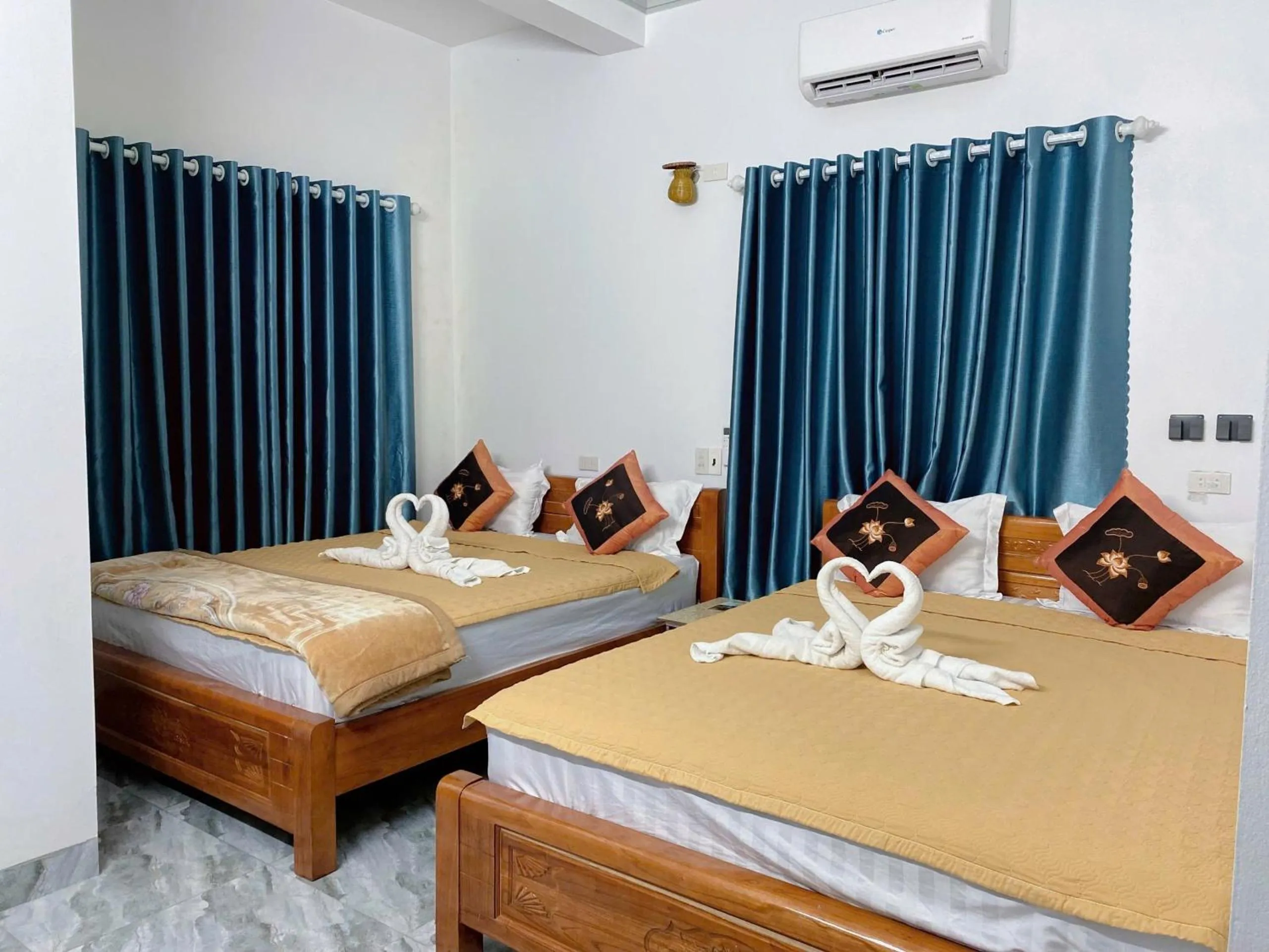 Bed in Tam Coc White Swan Homestay