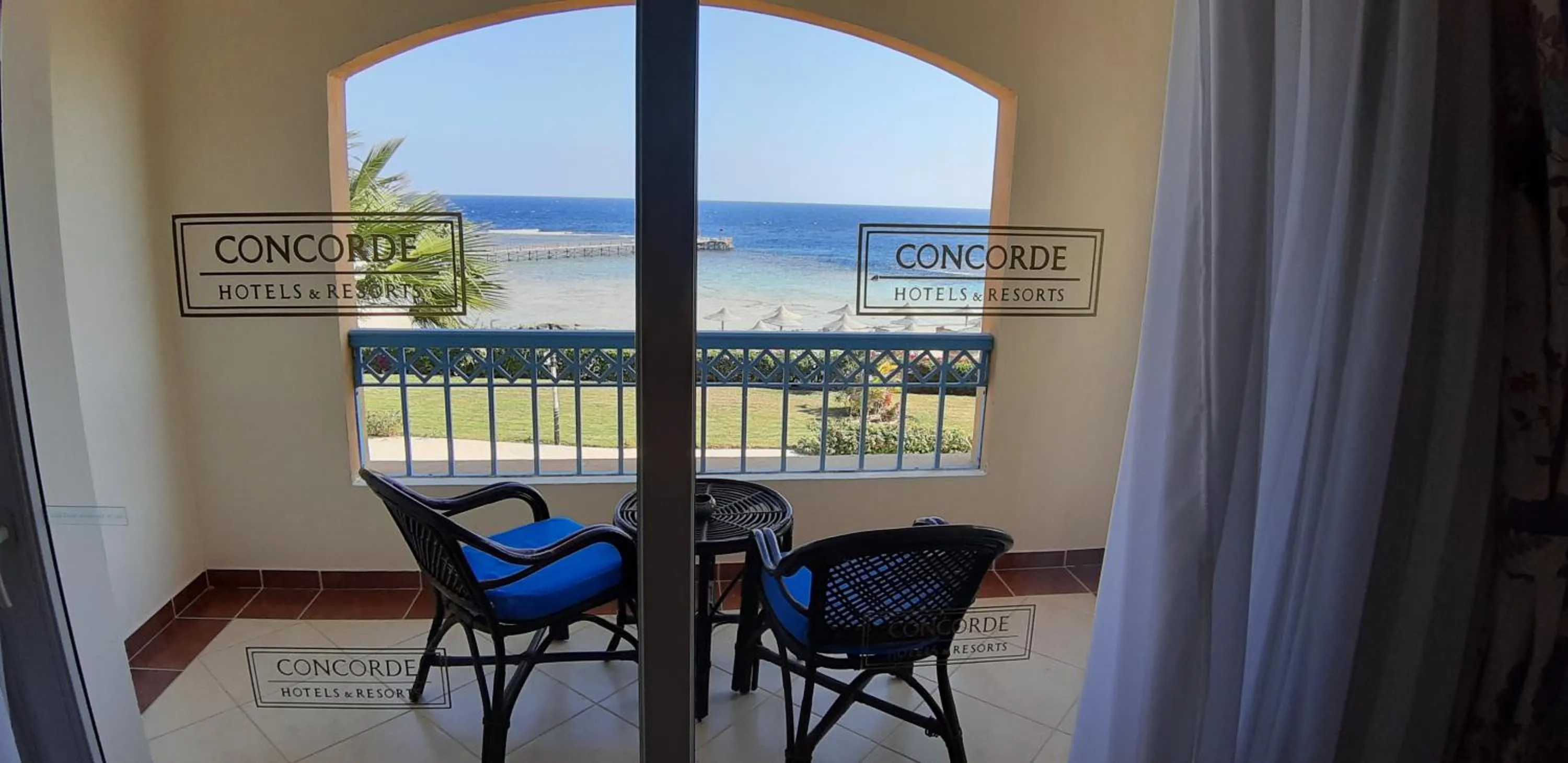 Balcony/Terrace in Concorde Moreen Beach Resort