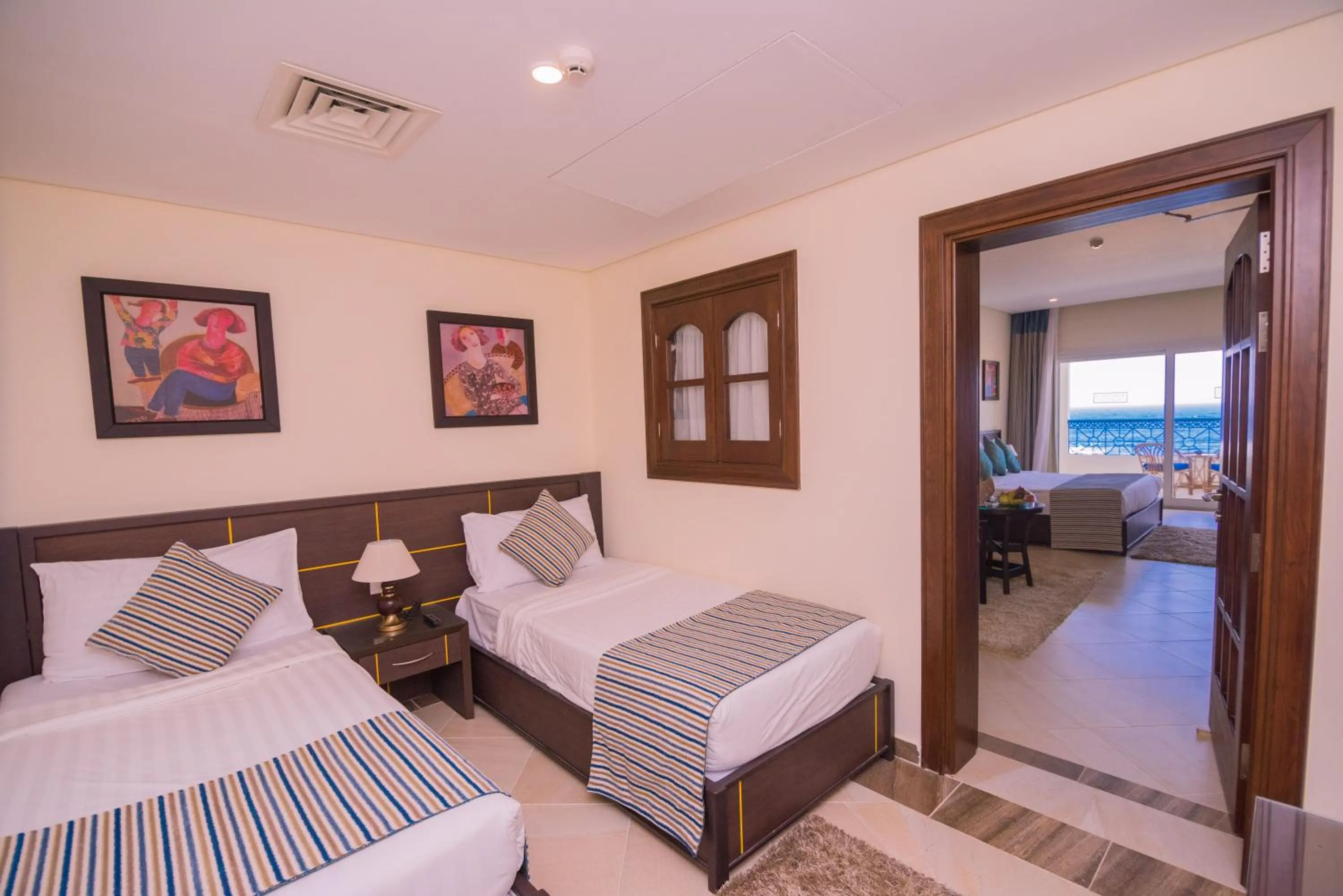 Photo of the whole room, Bed in Concorde Moreen Beach Resort