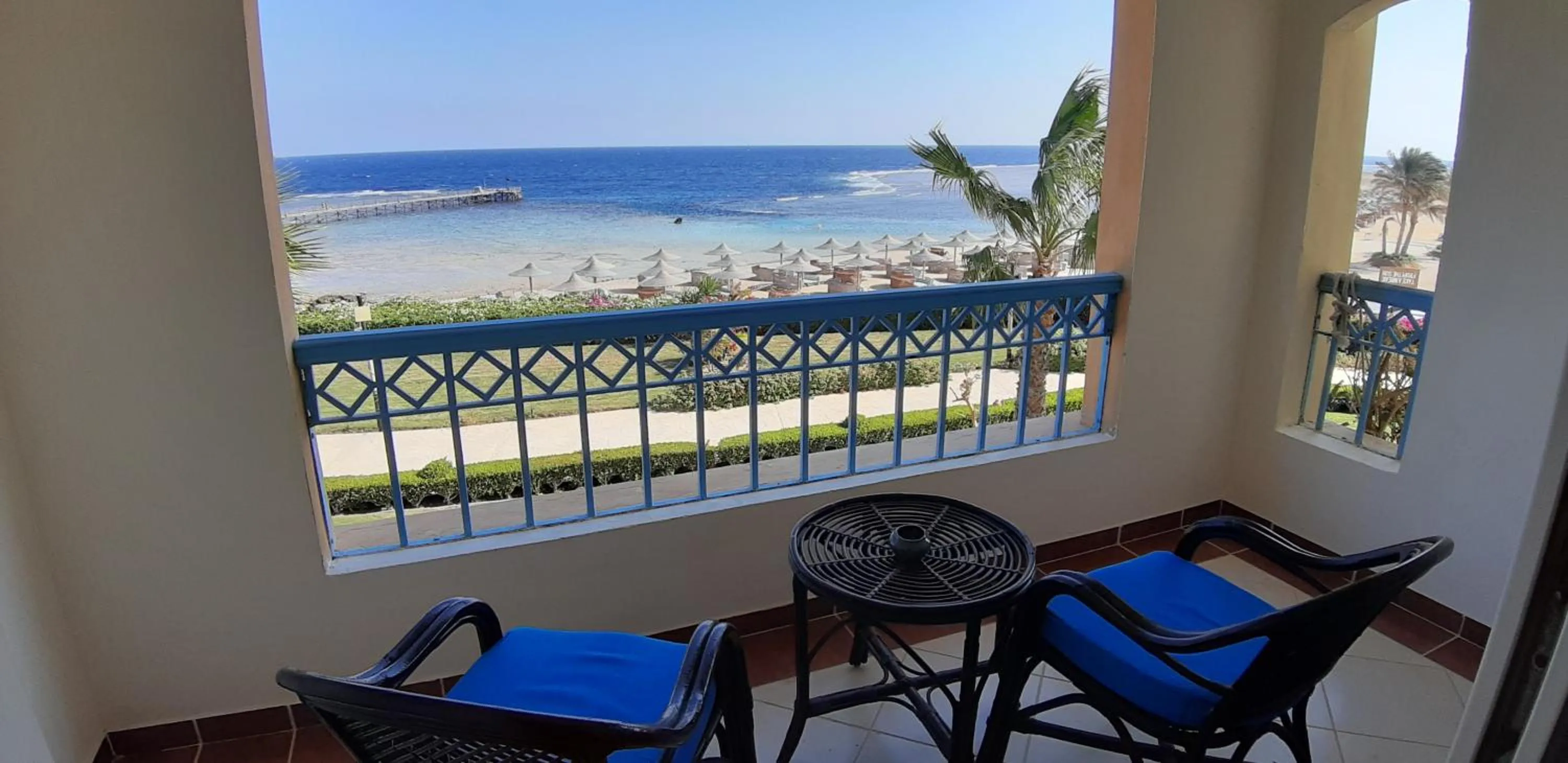 Balcony/Terrace in Concorde Moreen Beach Resort